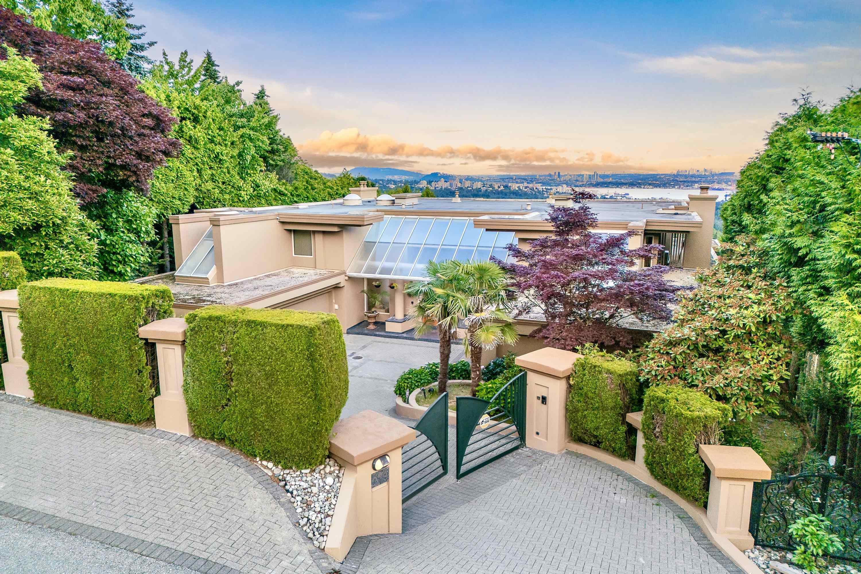 848 EYREMOUNT DRIVE, West Vancouver BC V7S 2A9, R3046341, BC,