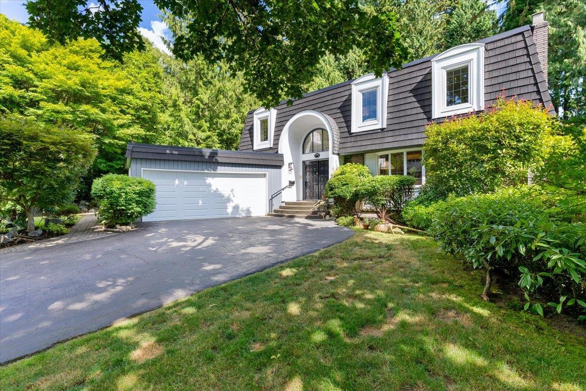 5446 CLIFFRIDGE AVENUE, North Vancouver BC V7R 4M4, R3046440, BC,