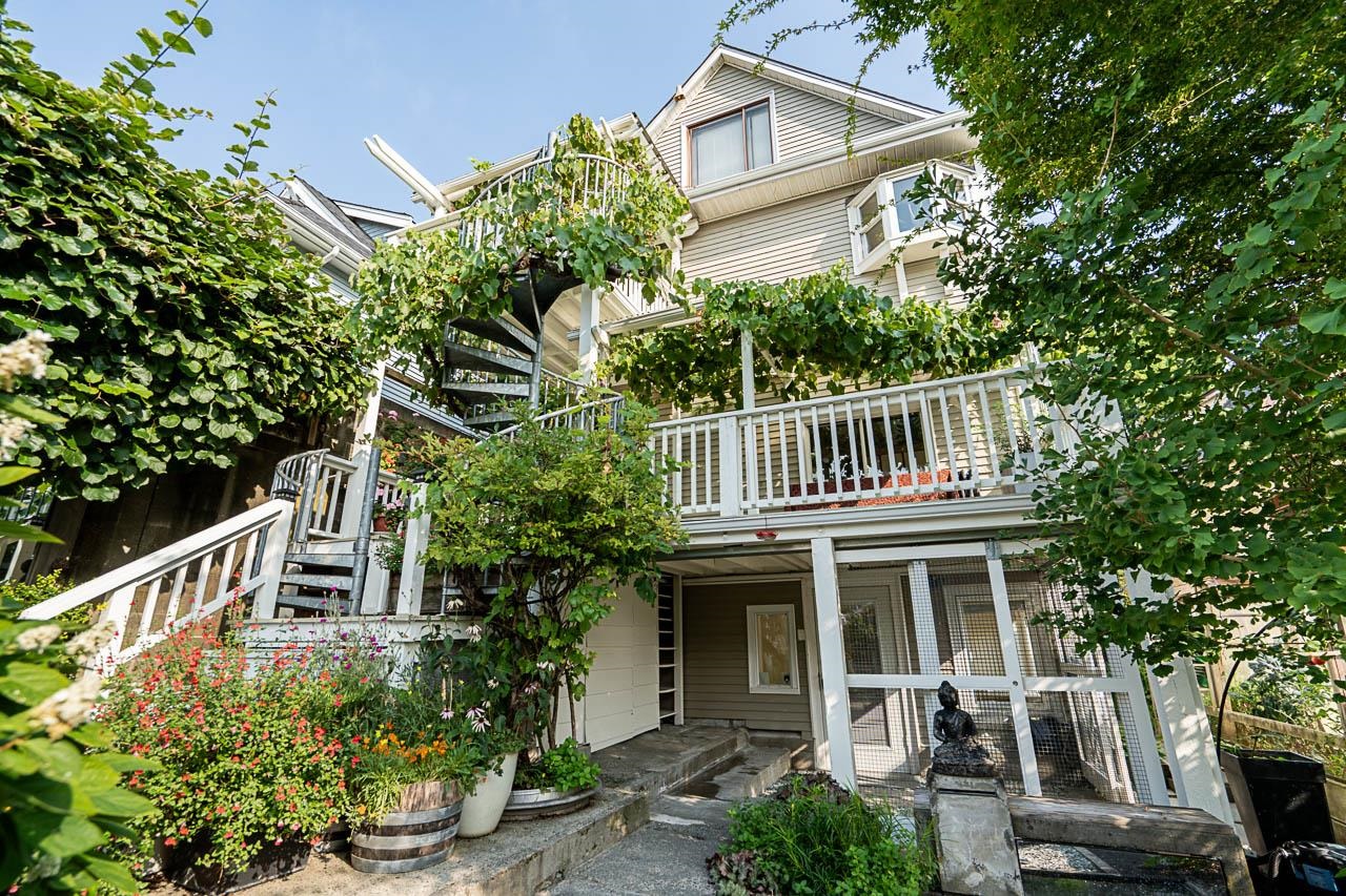 830 E 14TH AVENUE, Vancouver BC V5T 2N6, R3046488, BC,