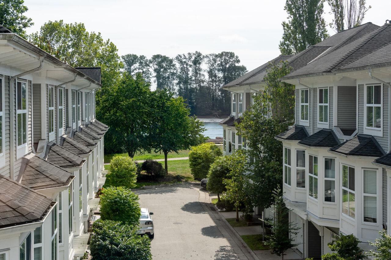 3058 E KENT AVENUE SOUTH, Vancouver BC V5S 4V6, R3046548, BC,