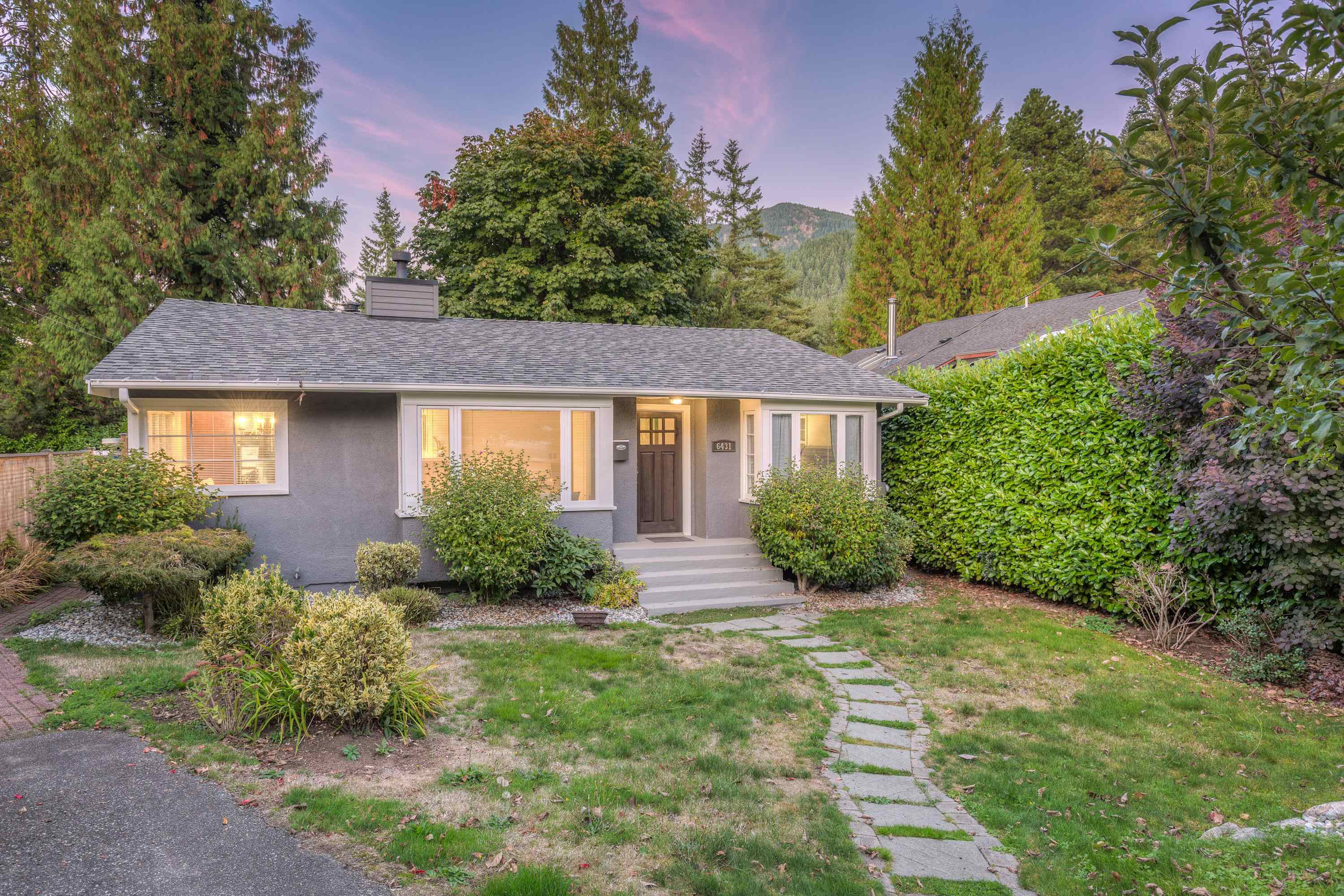 6431 ROSEBERY AVENUE, West Vancouver BC V7W 2C5, R3046627, BC,