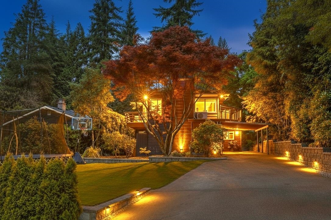 466 E KINGS ROAD, North Vancouver BC V7N 1H9, R3046663, BC,