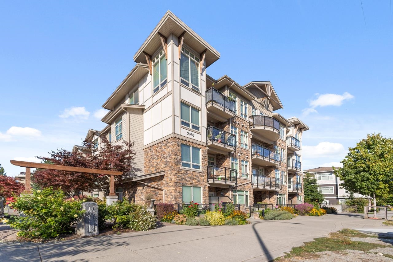 301 20861 83 AVENUE, R3046852, BC,