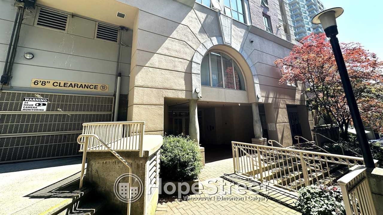 906 680 CLARKSON STREET, R3046982, BC,