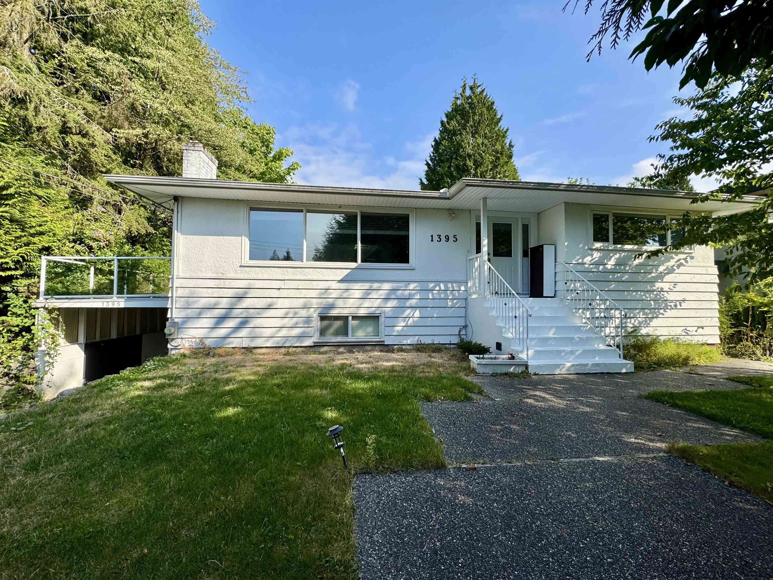 1395 OTTAWA AVENUE, West Vancouver BC V7T 2H6, R3047106, BC,
