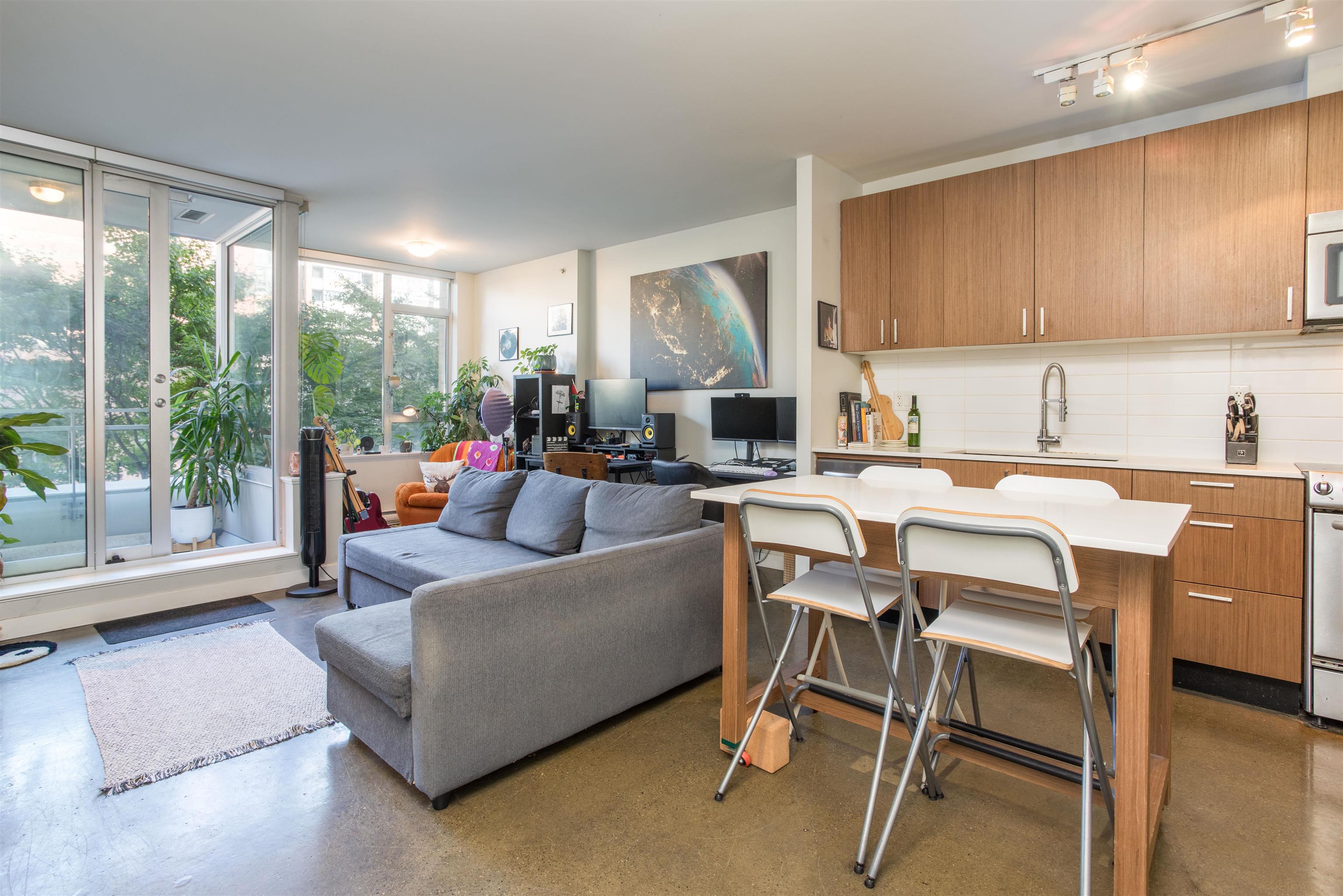 MLS® listing #R3047361 for sale located at 310 221 UNION STREET