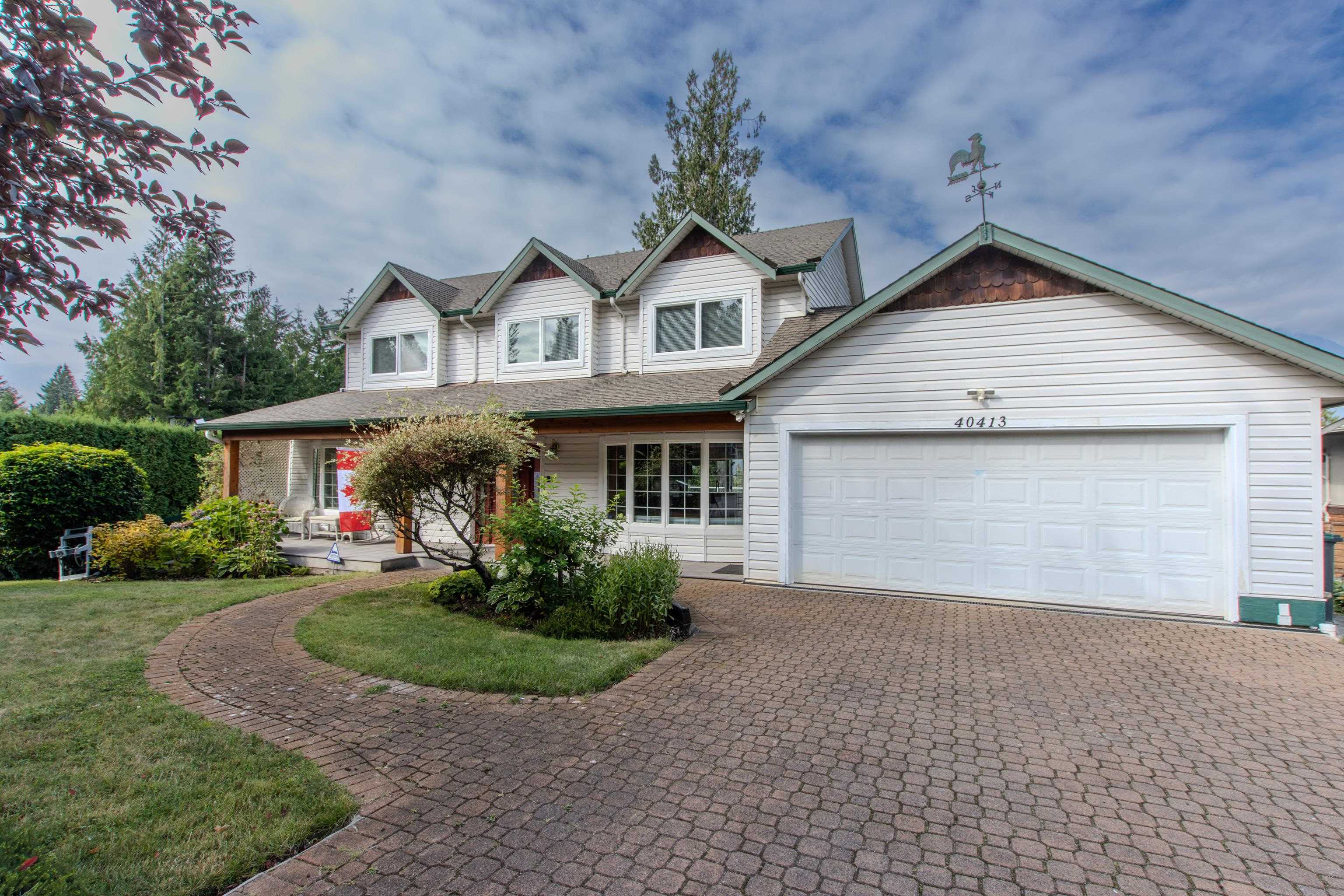 MLS® listing #R3047392 for sale located at 40413 AYR DRIVE, Squamish BC V8B 0P3