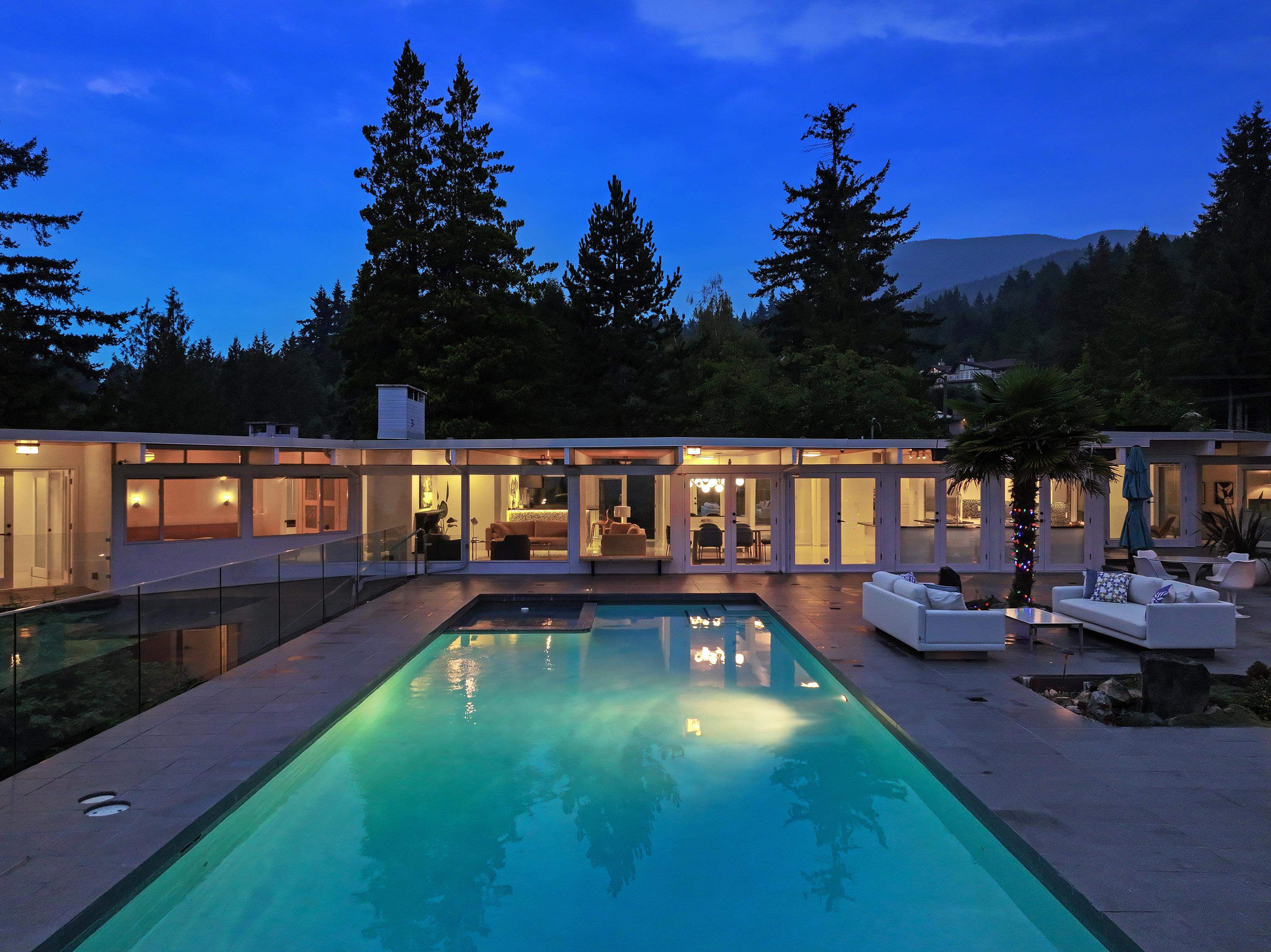 4514 WOODGREEN DRIVE, West Vancouver BC V7S 2V1, R3047396, BC,