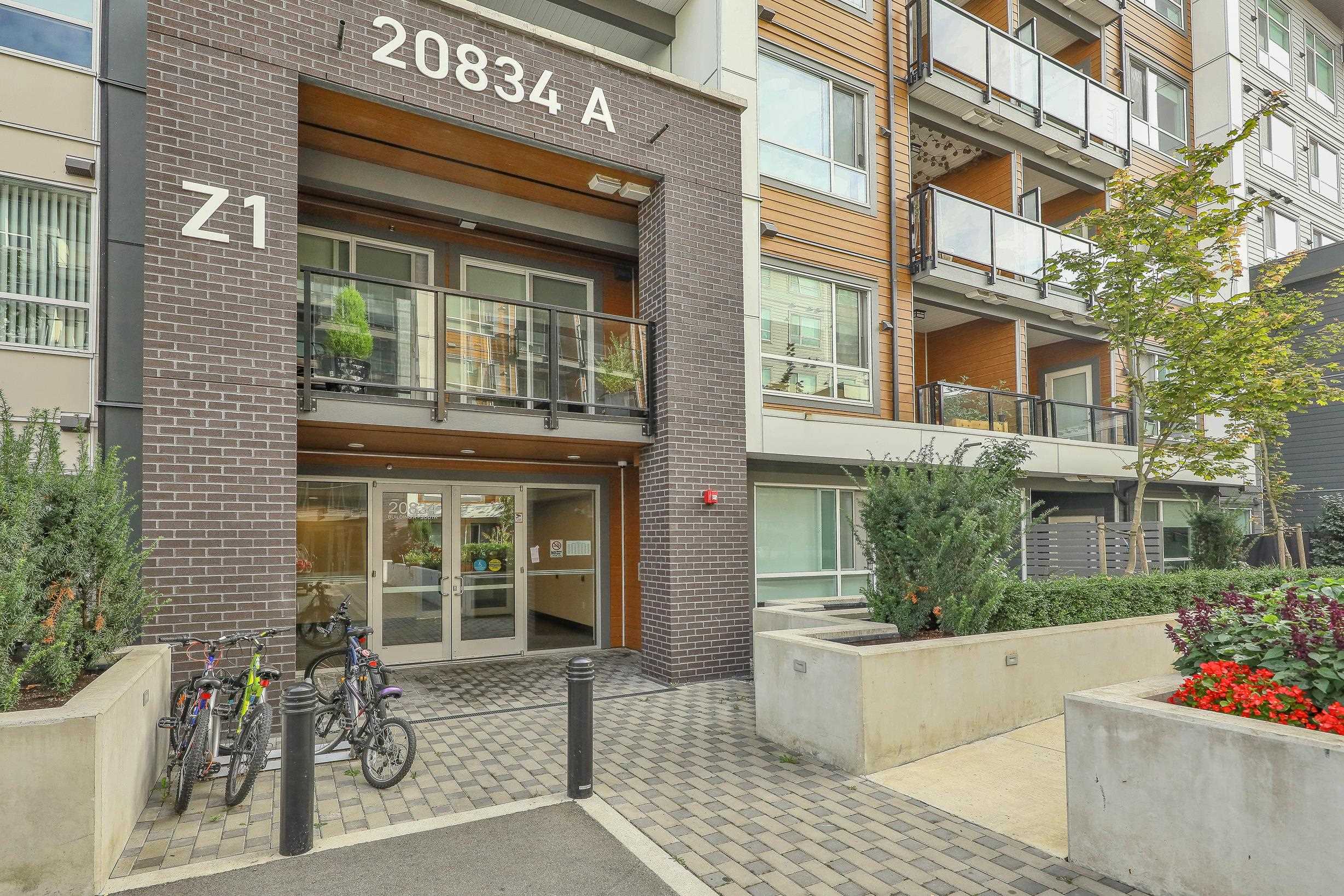 A204 20834 80 AVENUE, R3047402, BC,