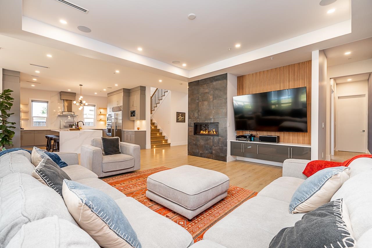 21661 RIDGEWAY CRESCENT, Maple Ridge BC V2X 3Z6, R3047699, BC,