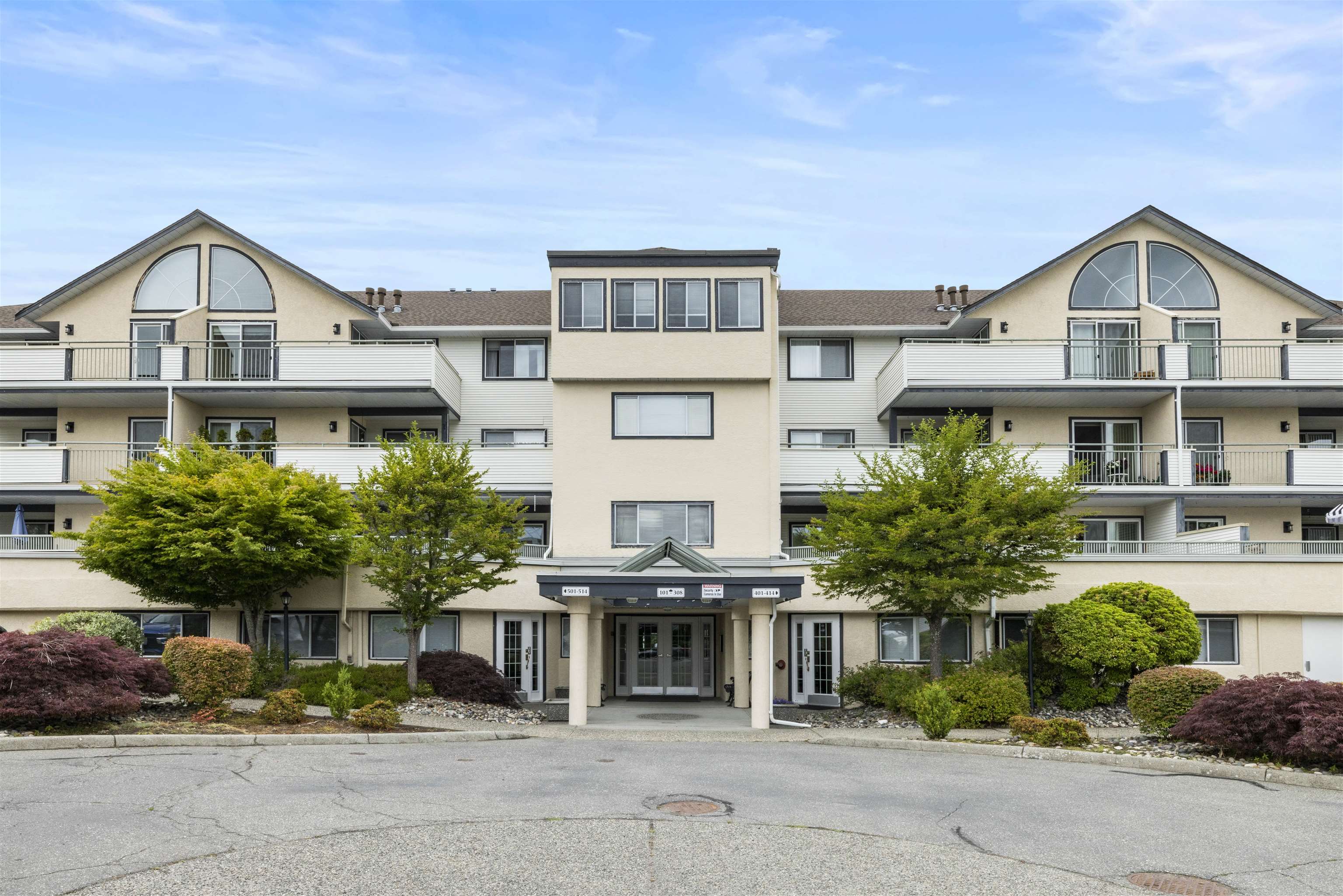 303 19645 64 AVENUE, R3048074, BC,