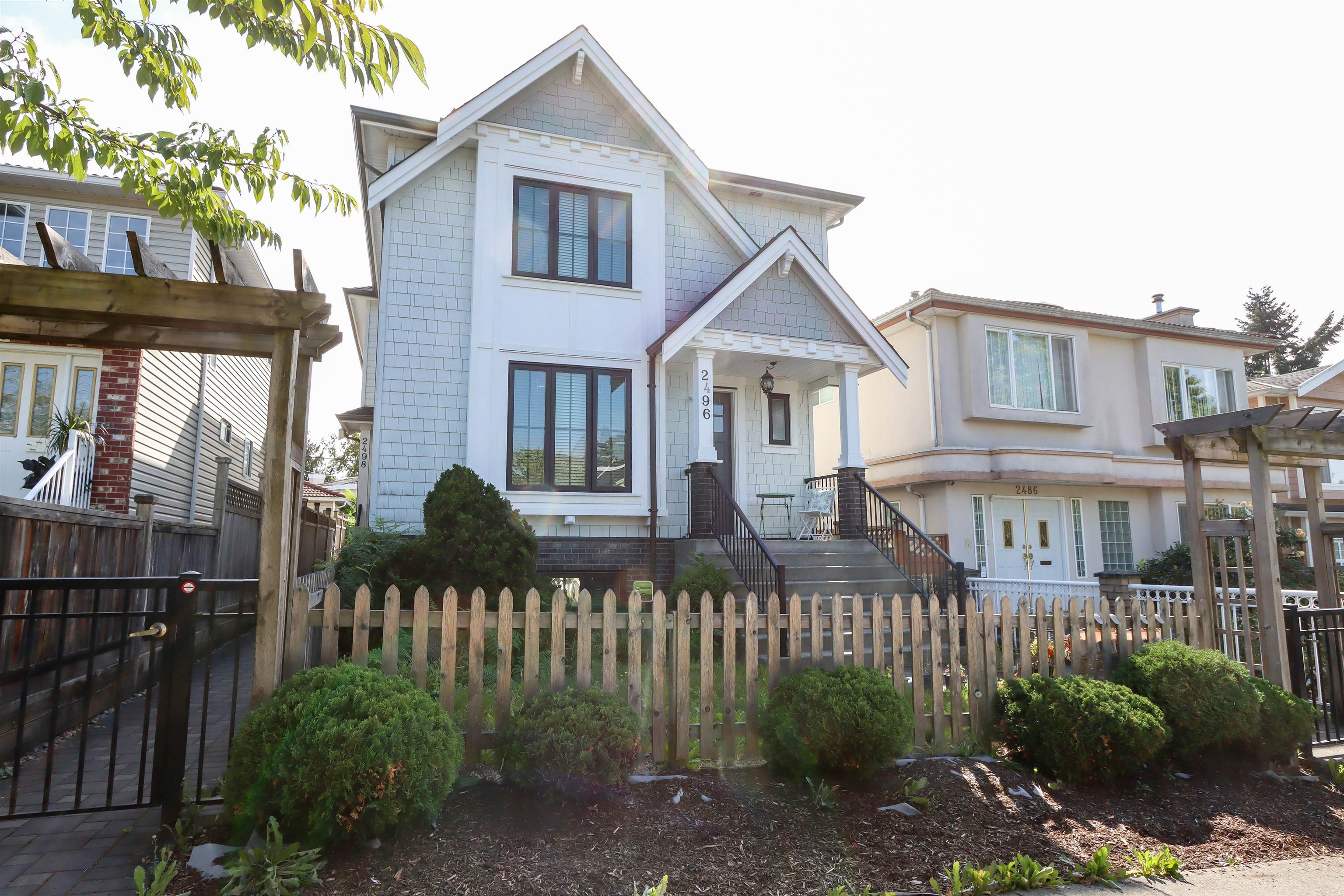 2496 BROCK STREET, Vancouver BC V5R 2R4, R3048309, BC,