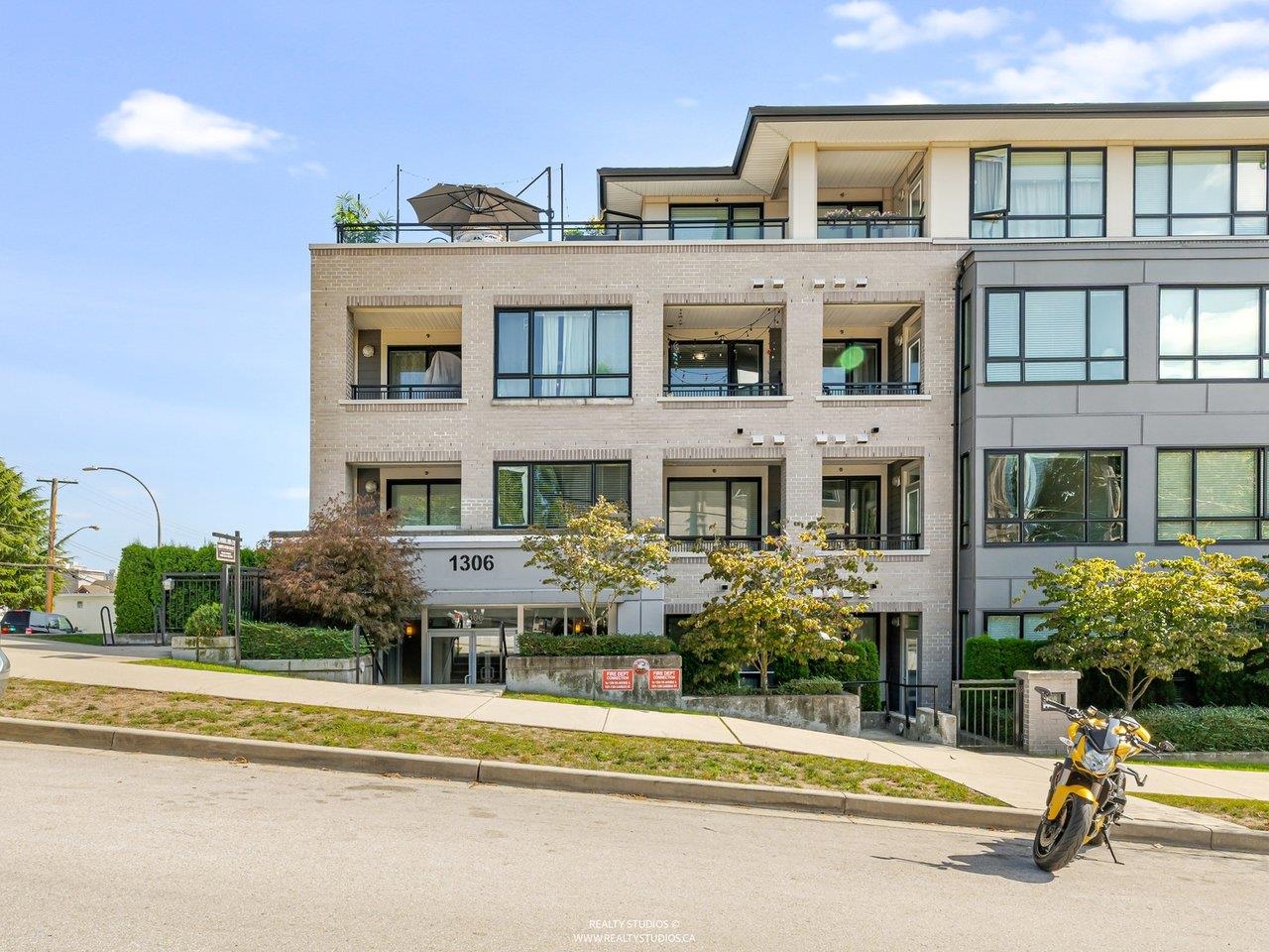 PH-08 1306 FIFTH AVENUE, R3048355, BC,