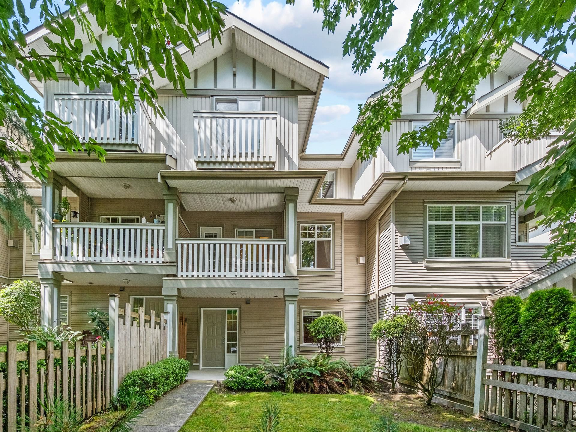 5 2733 PARKWAY DRIVE, R3048410, BC,
