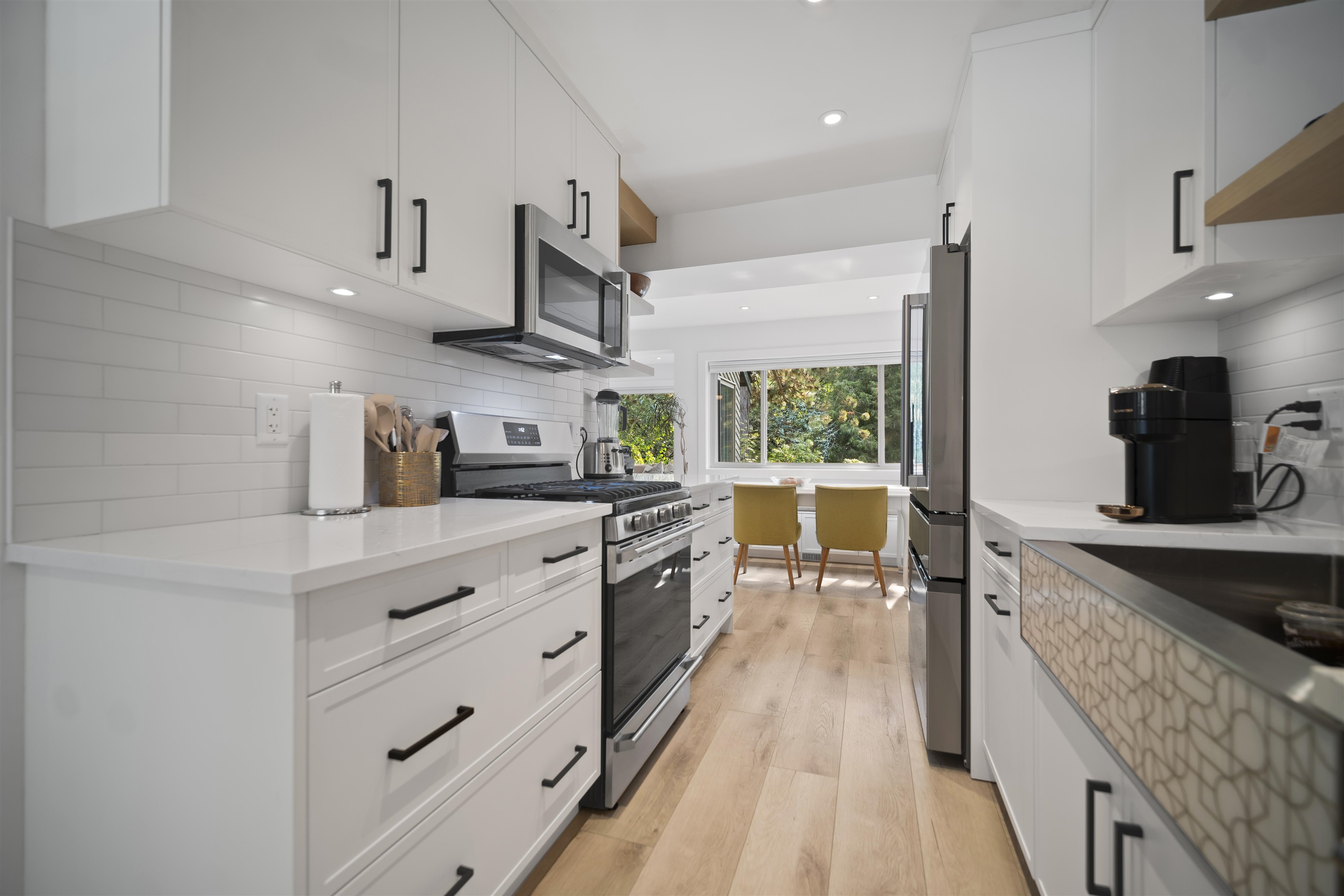 1917 LILAC DRIVE, Surrey BC V4A 6C7, R3048526, BC,