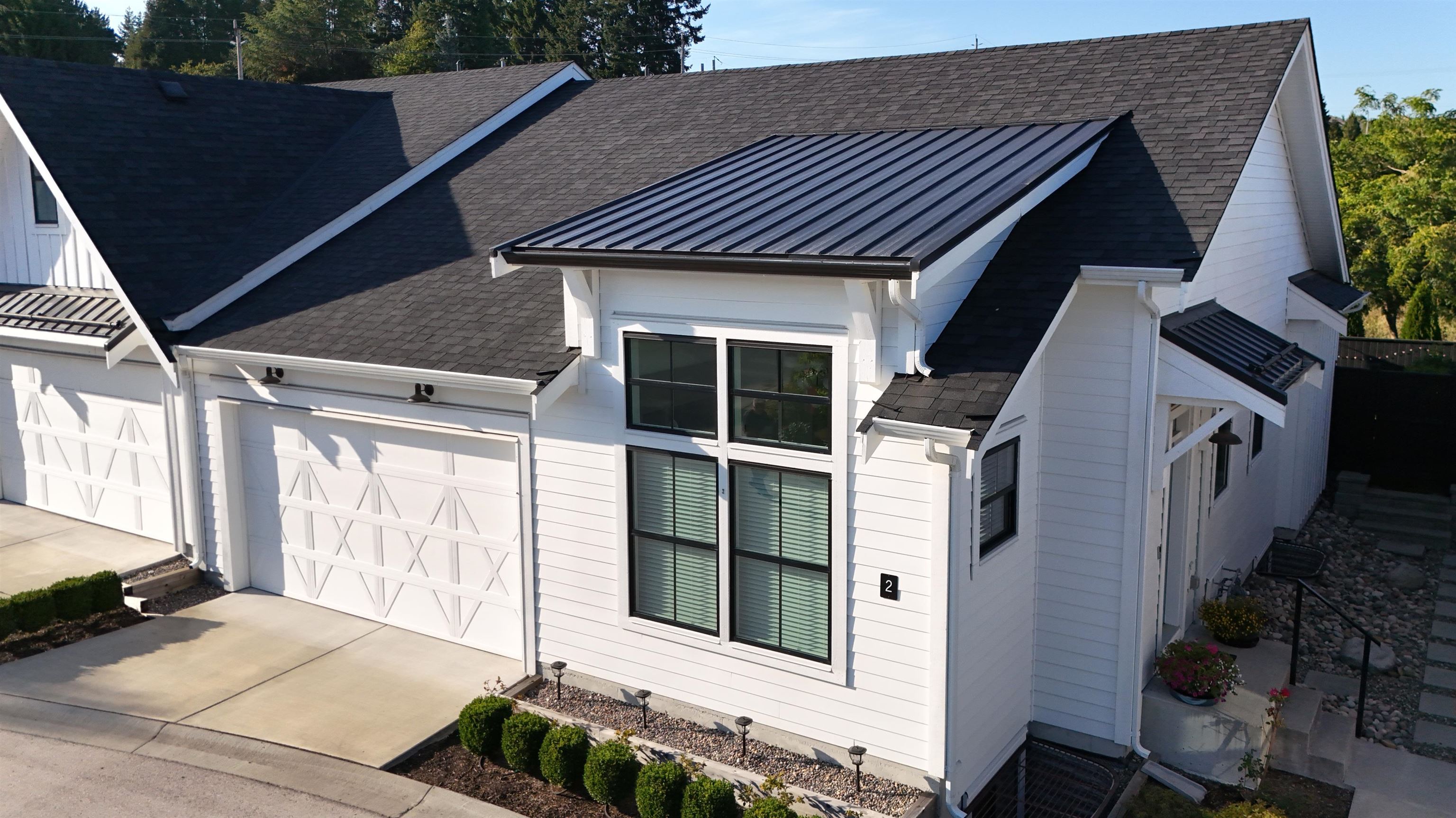 2 5528 148 STREET, R3048602, BC,