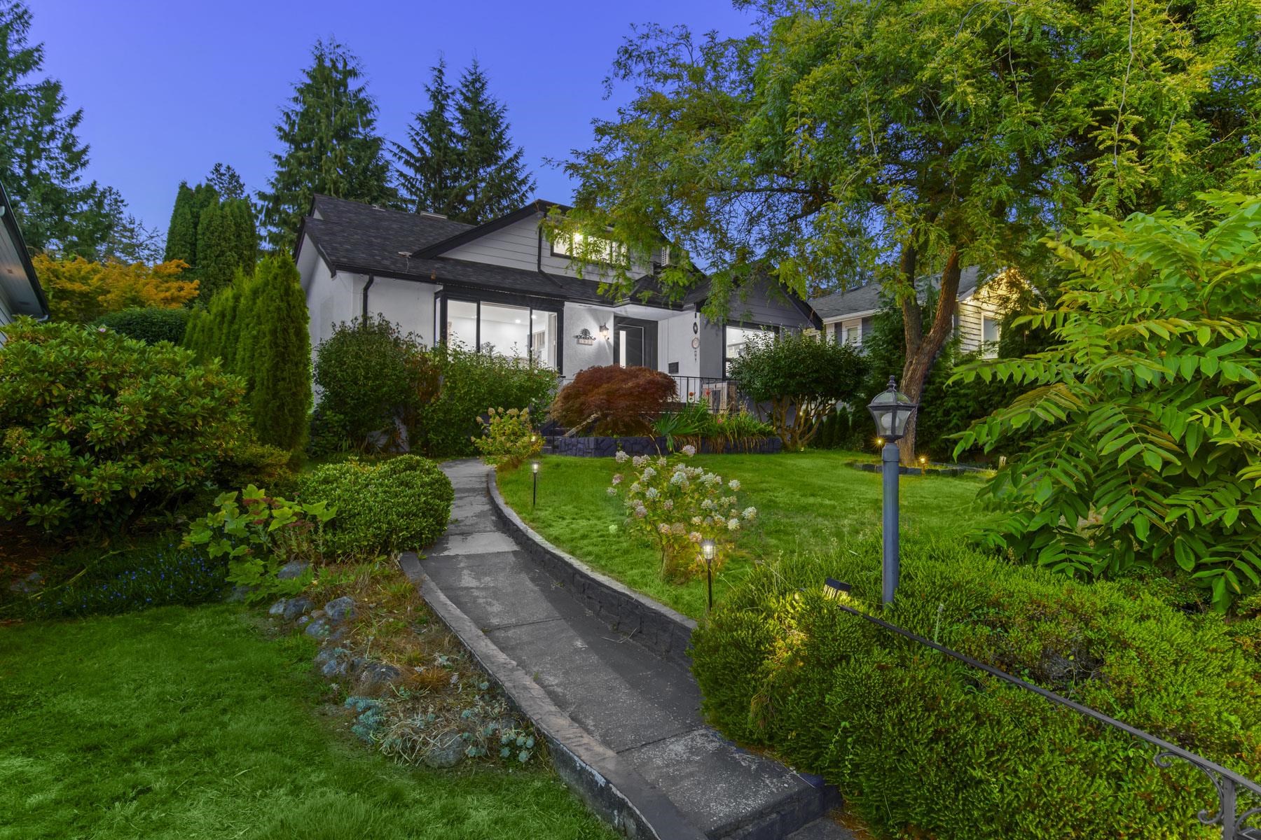 1921 FULTON AVENUE, West Vancouver BC V7V 1T2, R3048642, BC,