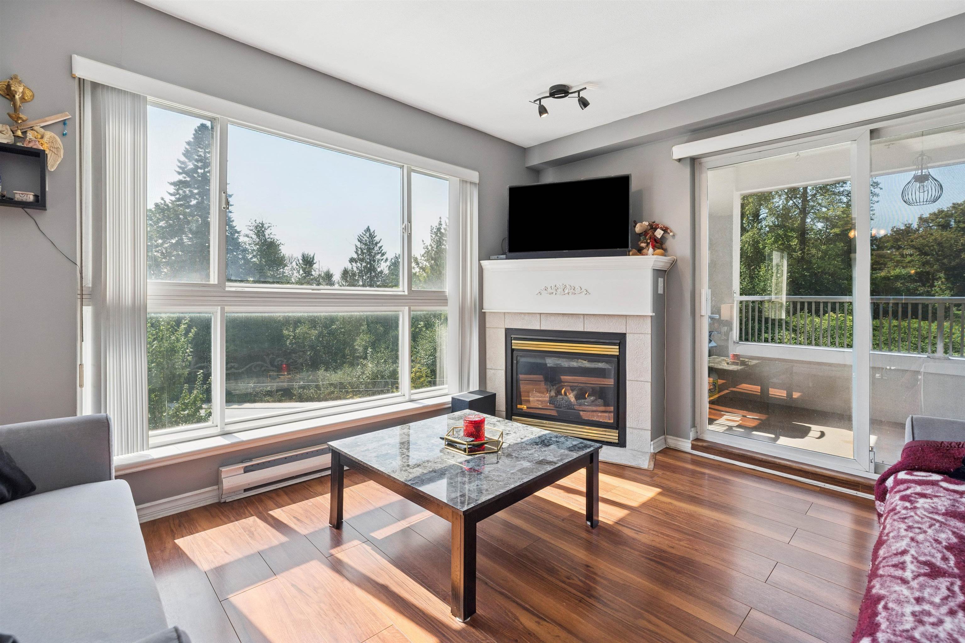 405 22230 NORTH AVENUE, R3048679, BC,