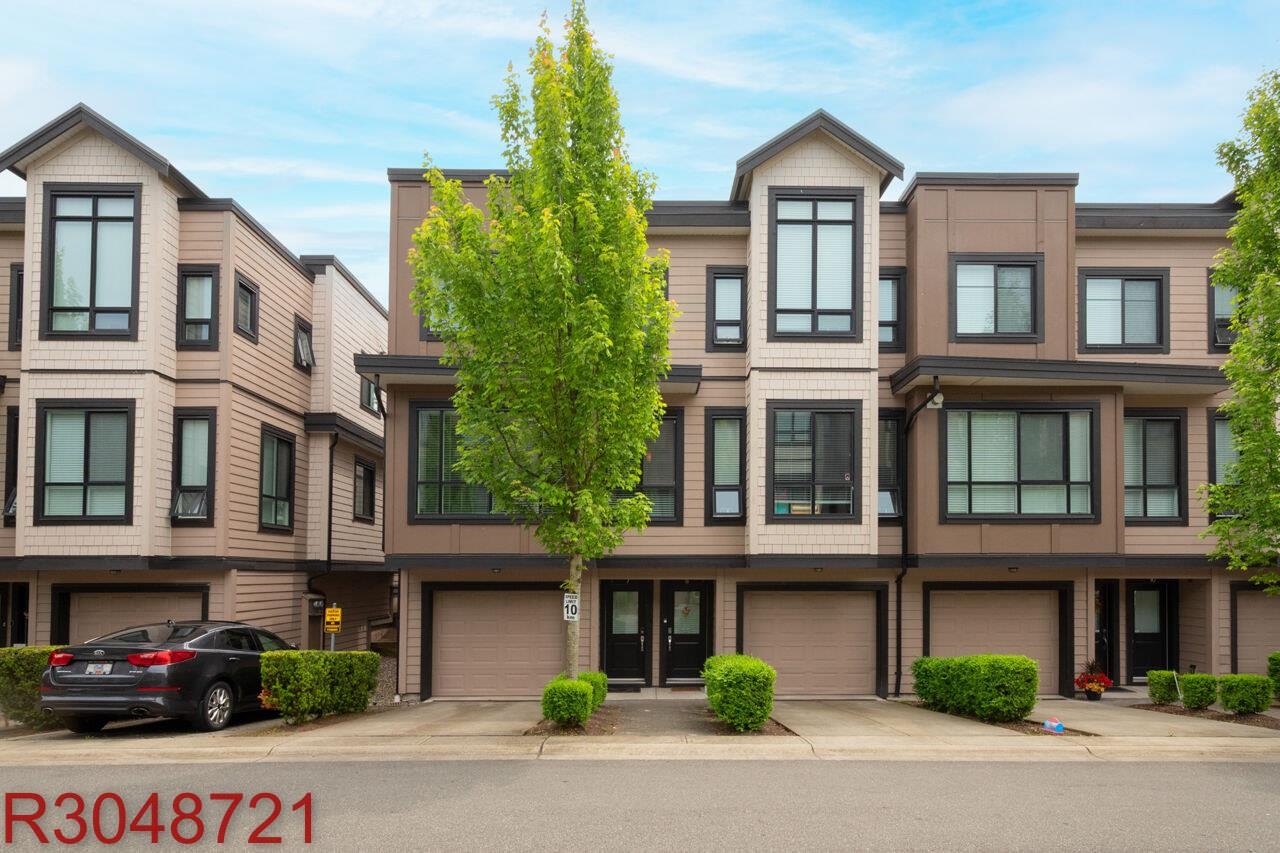 7 100 WOOD STREET, R3048721, BC,