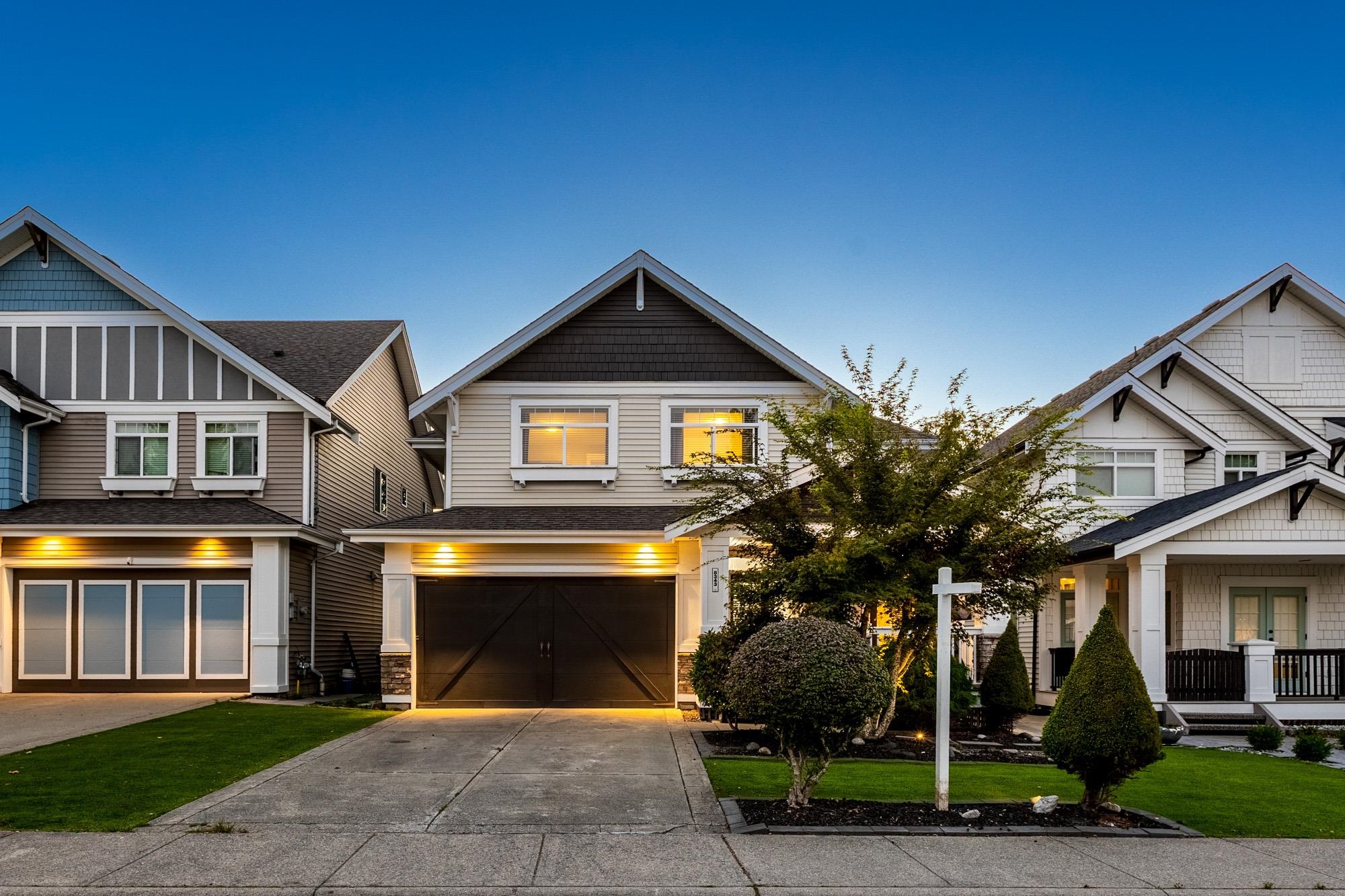 8343 209A STREET, Langley BC V2Y 0A5, R3048856, BC,