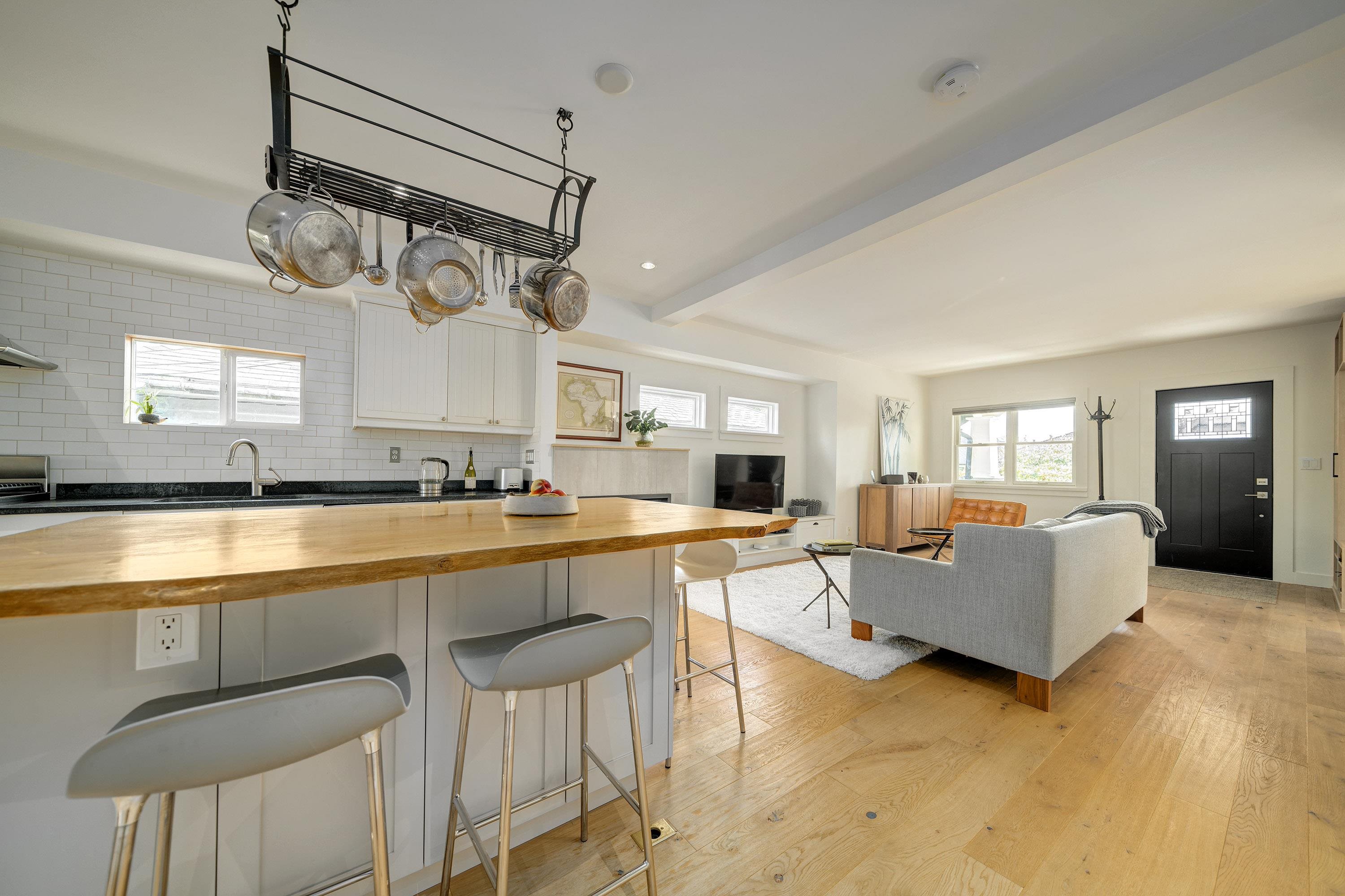 2249 NAPIER STREET, Vancouver BC V5L 2P3, R3049113, BC,