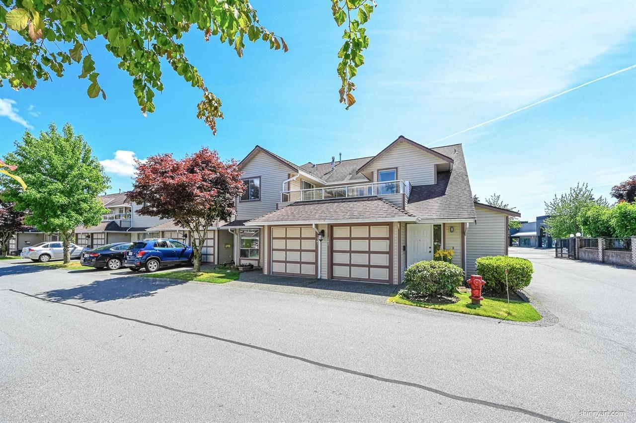 201 13725 72A AVENUE, R3049156, BC,