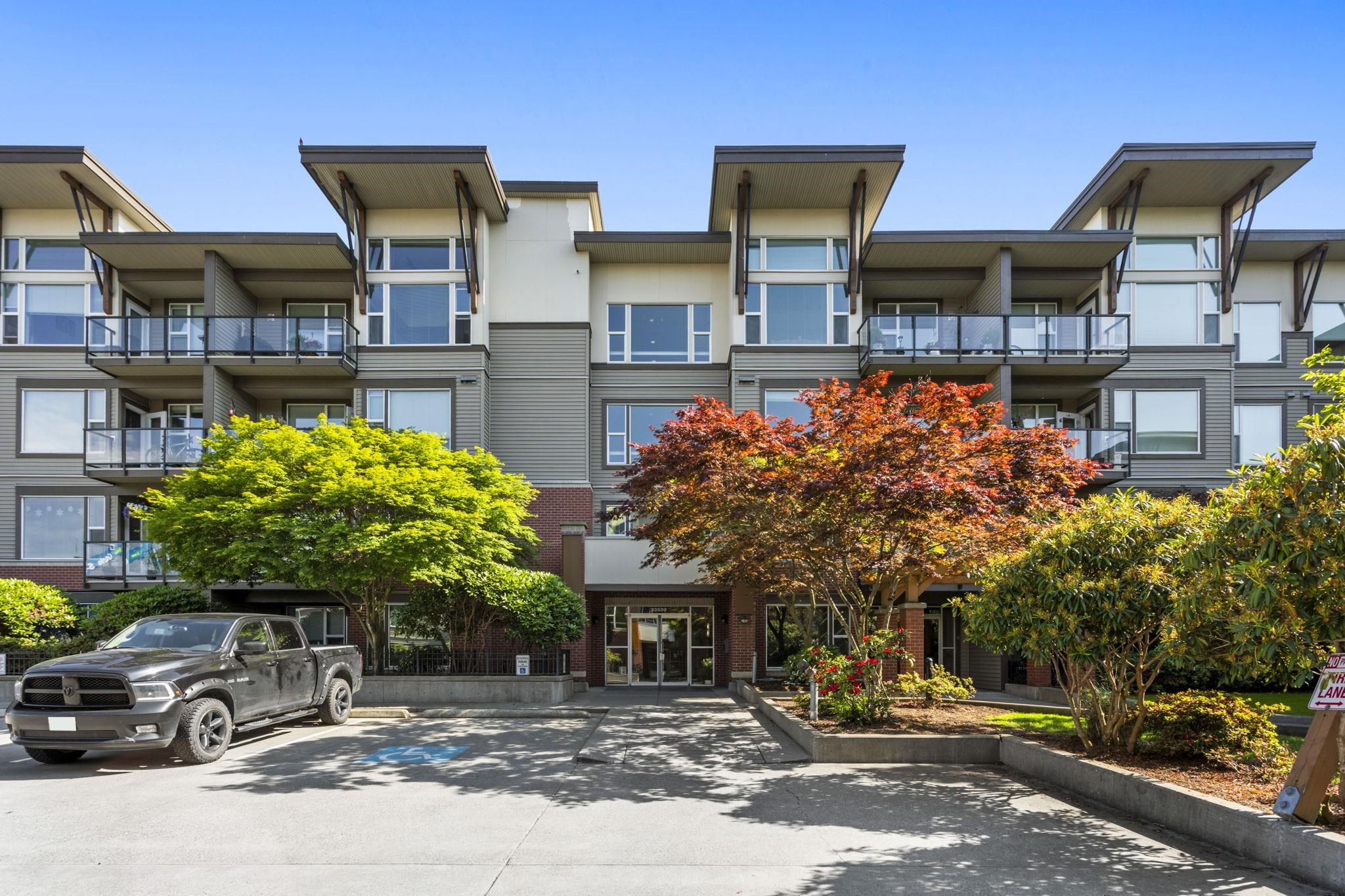 203 33539 HOLLAND AVENUE, R3049298, BC,