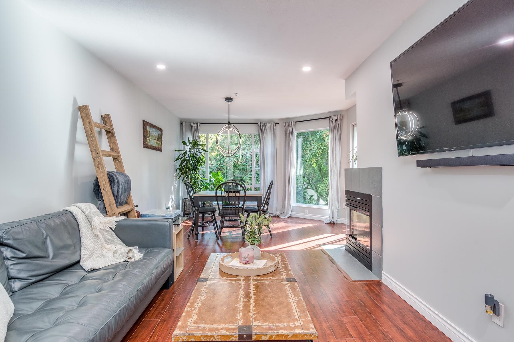 212 22233 RIVER ROAD, R3049592, BC,