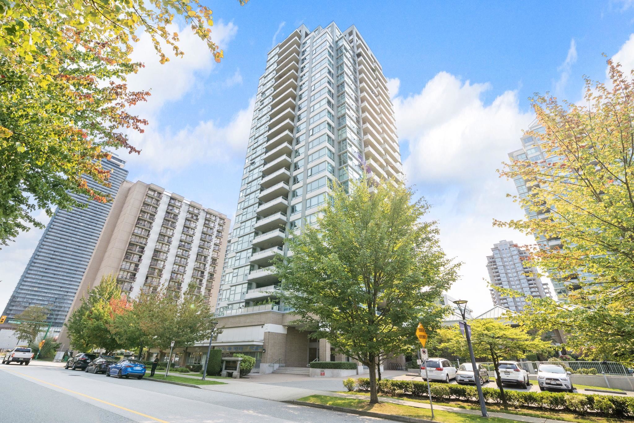 1 4380 HALIFAX STREET, R3049665, BC,