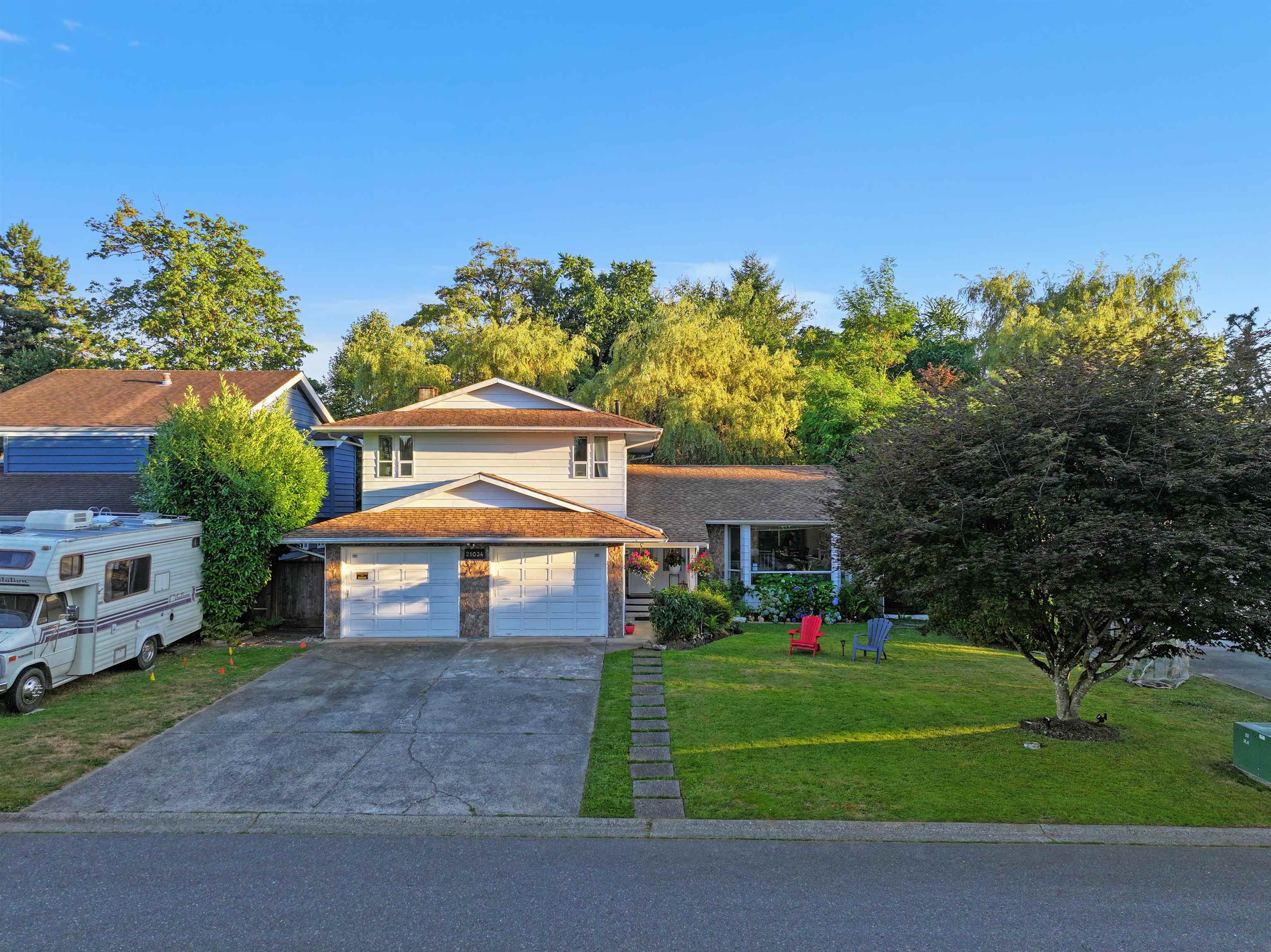 21034 BARKER AVENUE, Maple Ridge BC V2X 8R6, R3049776, BC,
