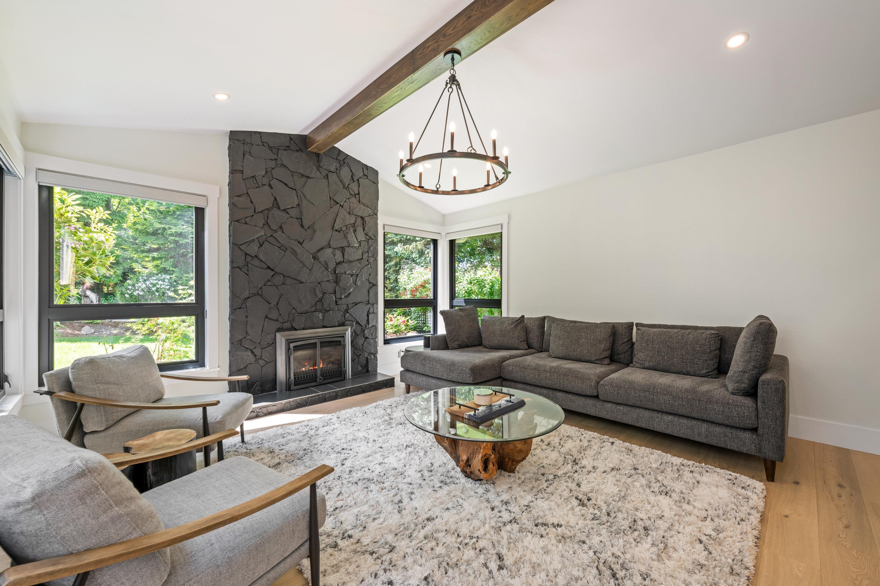 12685 20TH AVENUE, Surrey BC V4A 6J3, R3049812, BC,