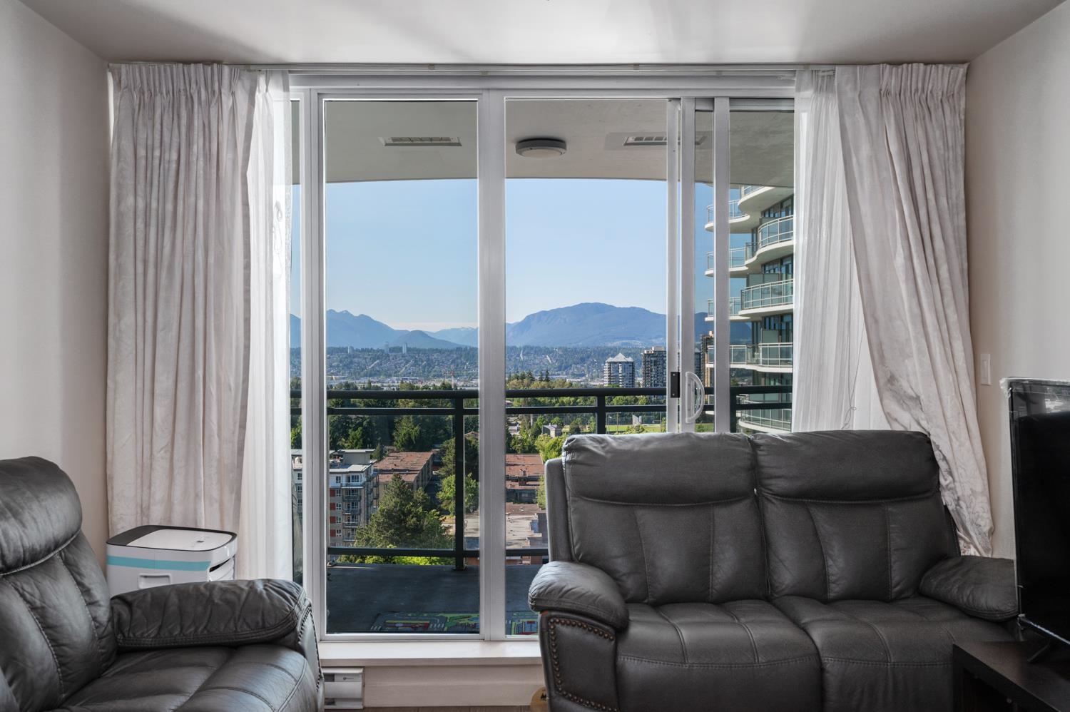 1502 13303 CENTRAL AVENUE, R3049837, BC,