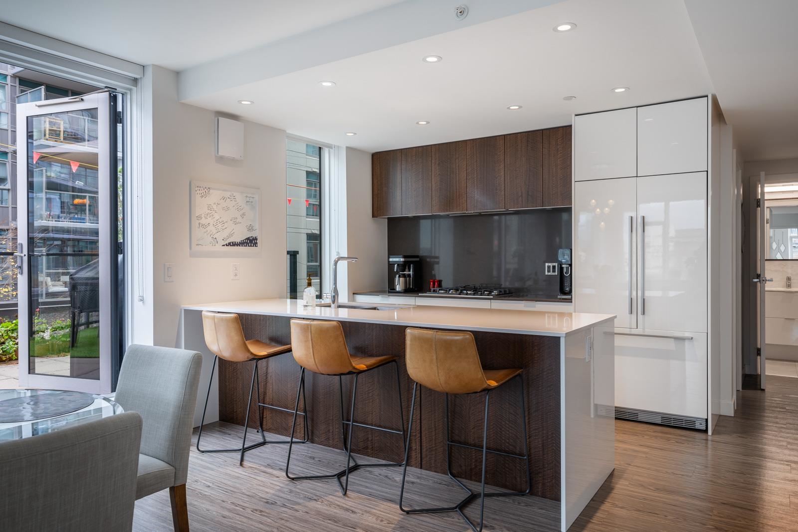 306 209 7TH AVENUE, R3049888, BC,