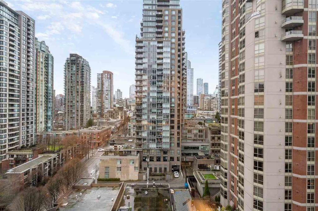 1104 888 HAMILTON STREET, R3050028, BC,