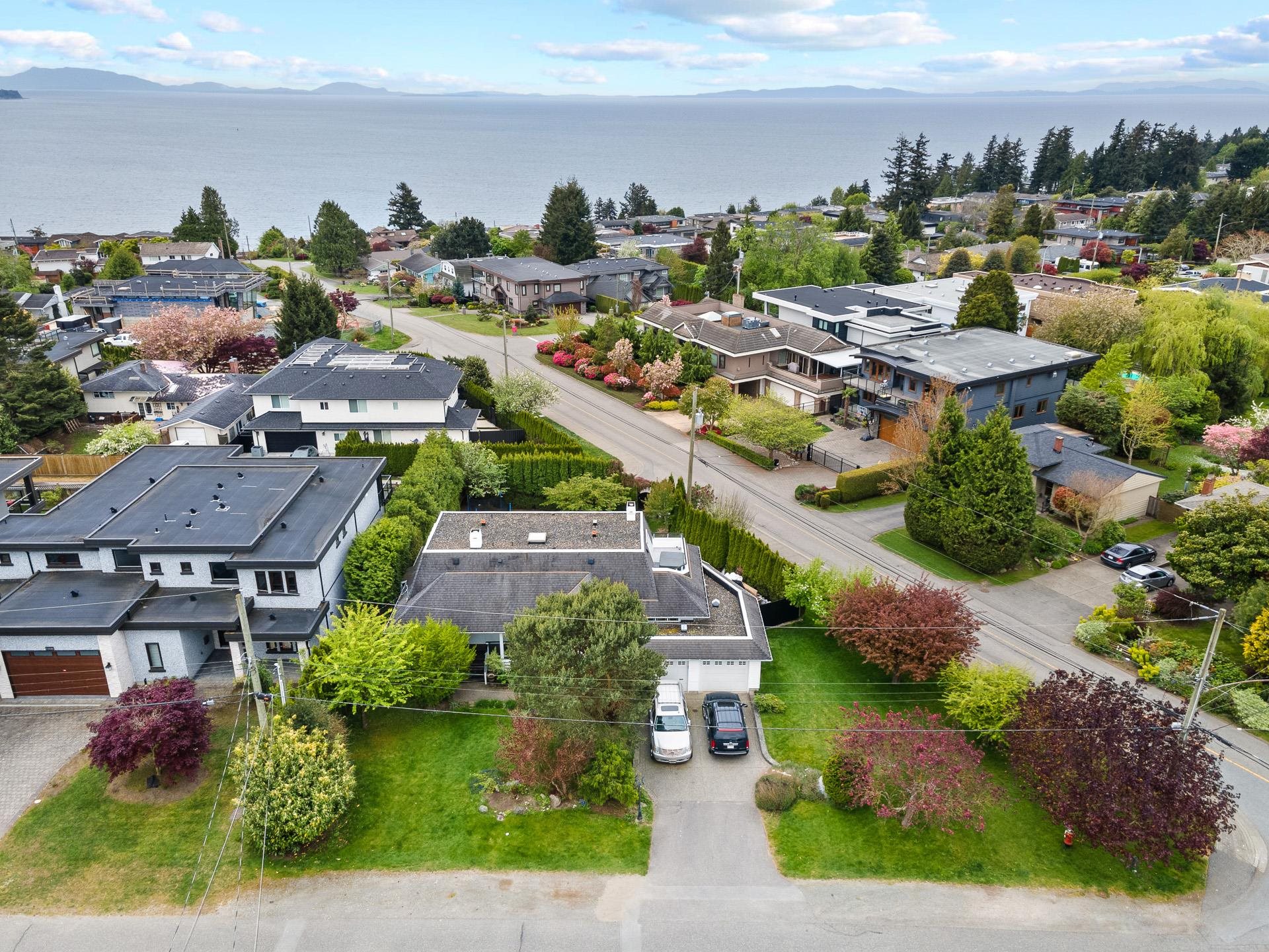 14424 MANN PARK CRESCENT, White Rock BC V4B 3A8, R3050159, BC,