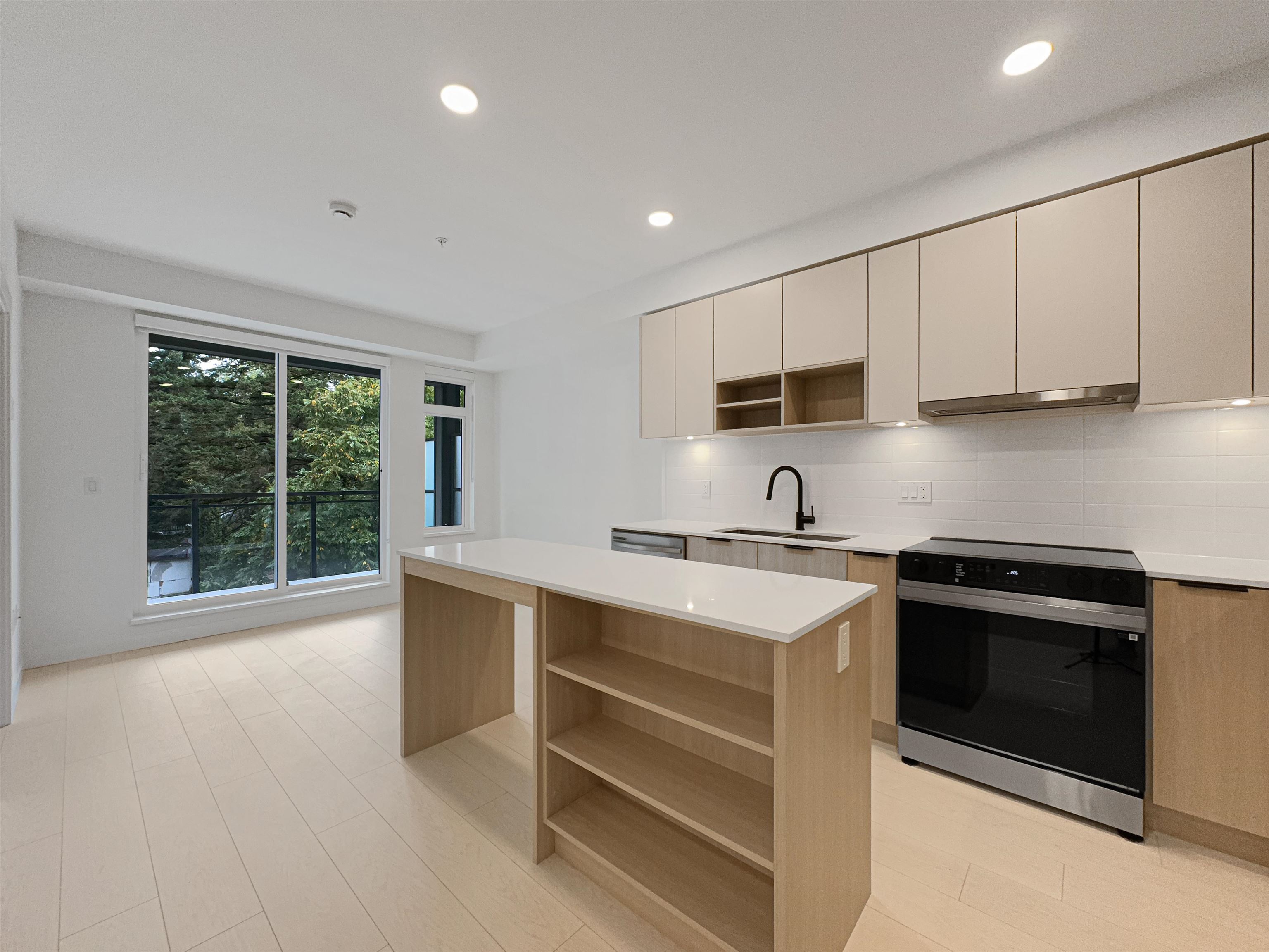 3xx 10488 138A STREET, R3050297, BC,