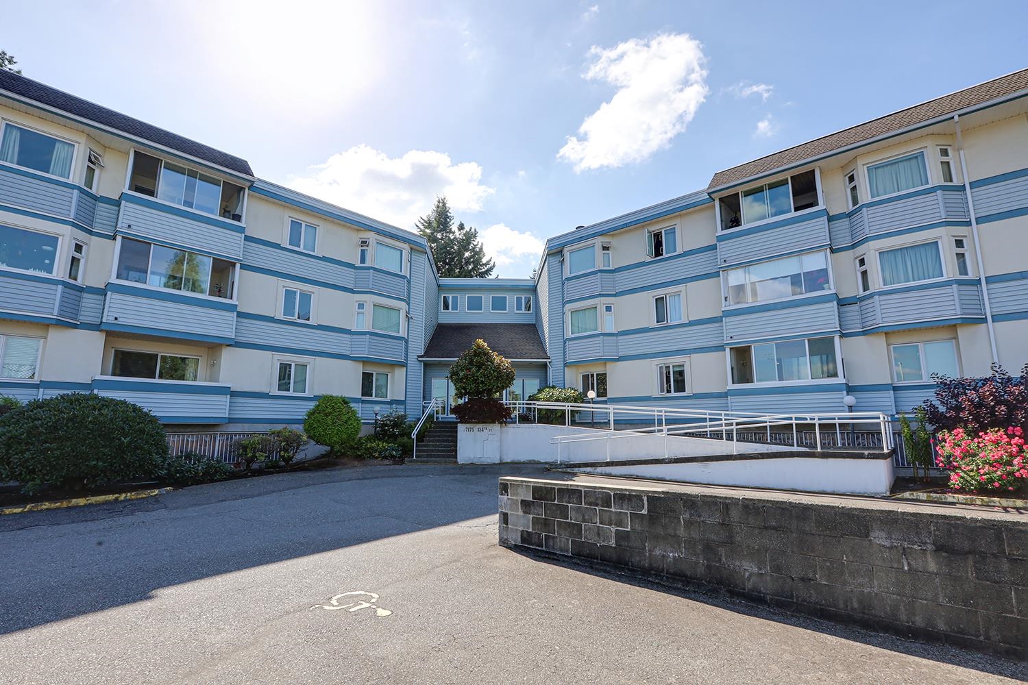 101 7175 134 STREET, R3050311, BC,