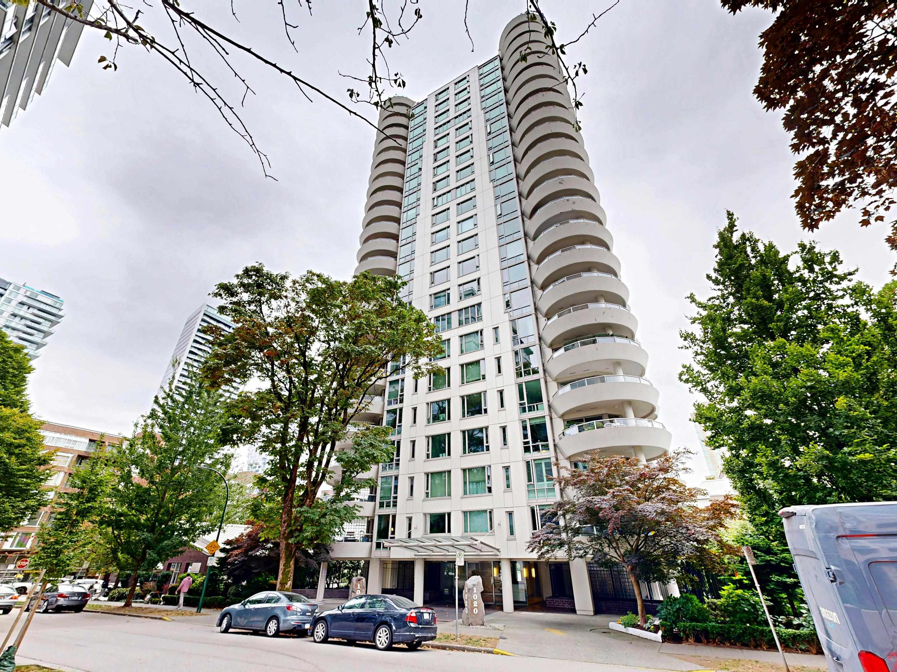 2004 1020 HARWOOD STREET, R3050376, BC,