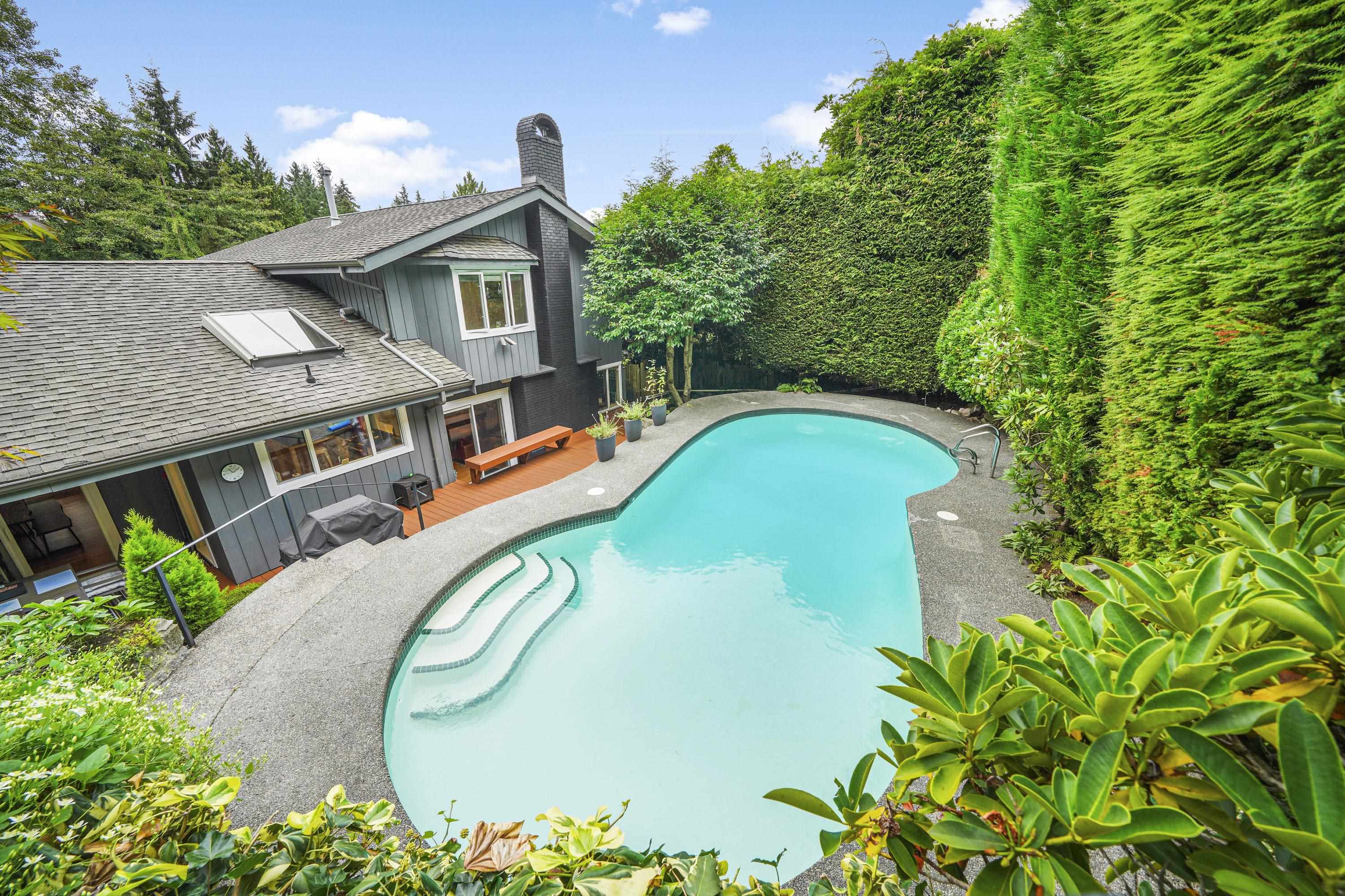 5154 RANGER AVENUE, North Vancouver BC V7R 3M4, R3050381, BC,