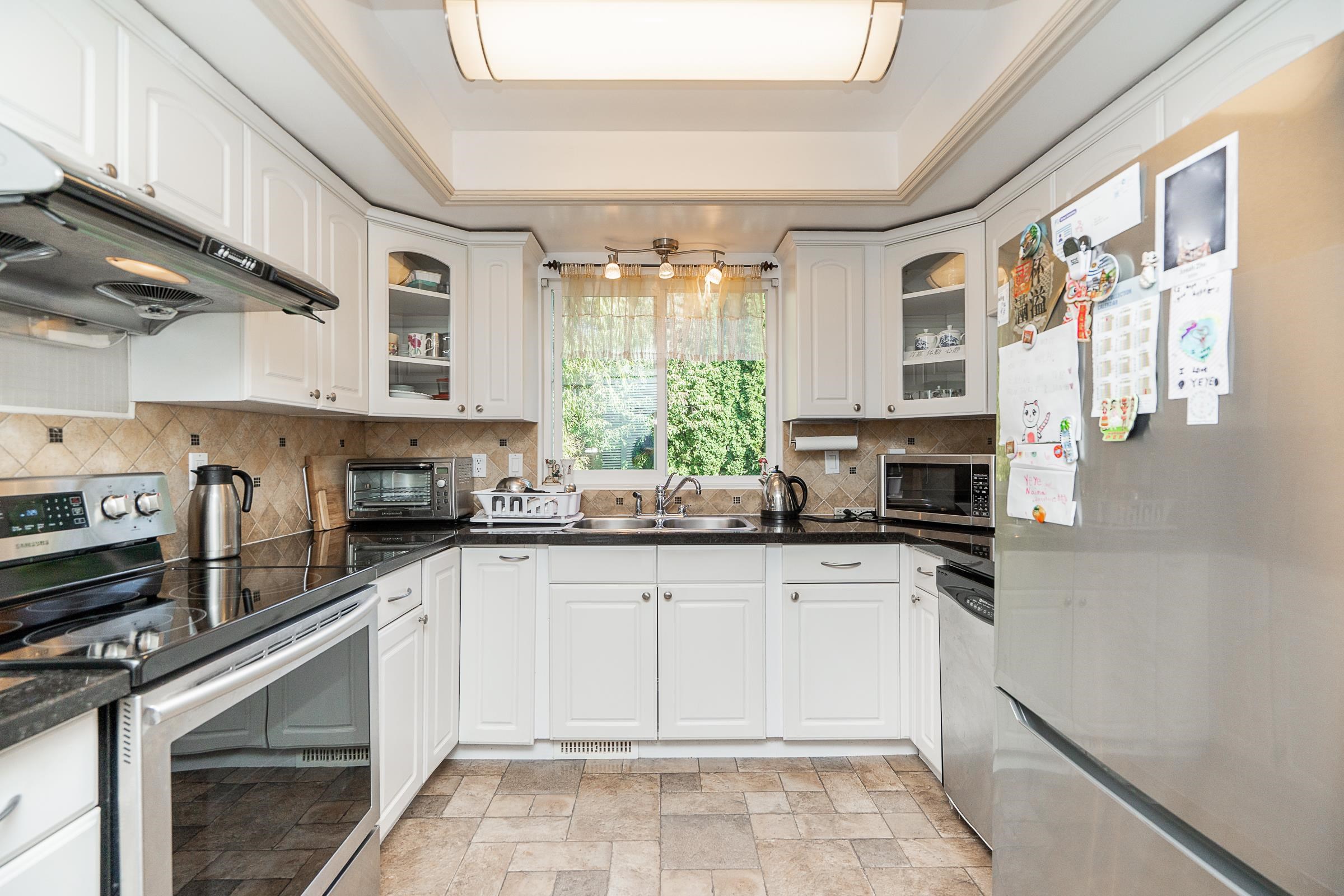 9674 155A STREET, Surrey BC V3R 7N8, R3050523, BC,