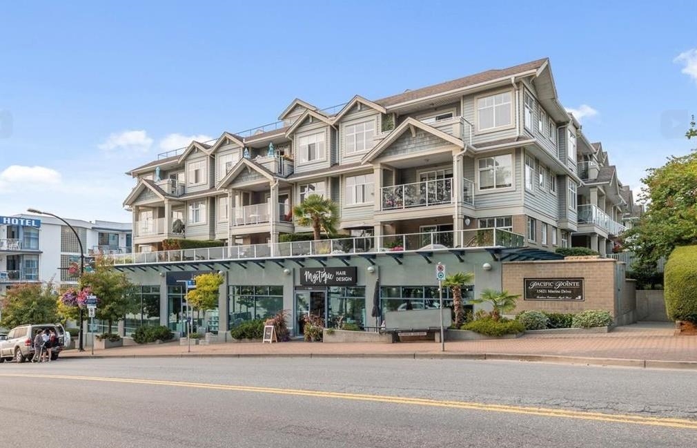 204 15621 MARINE DRIVE, R3050546, BC,