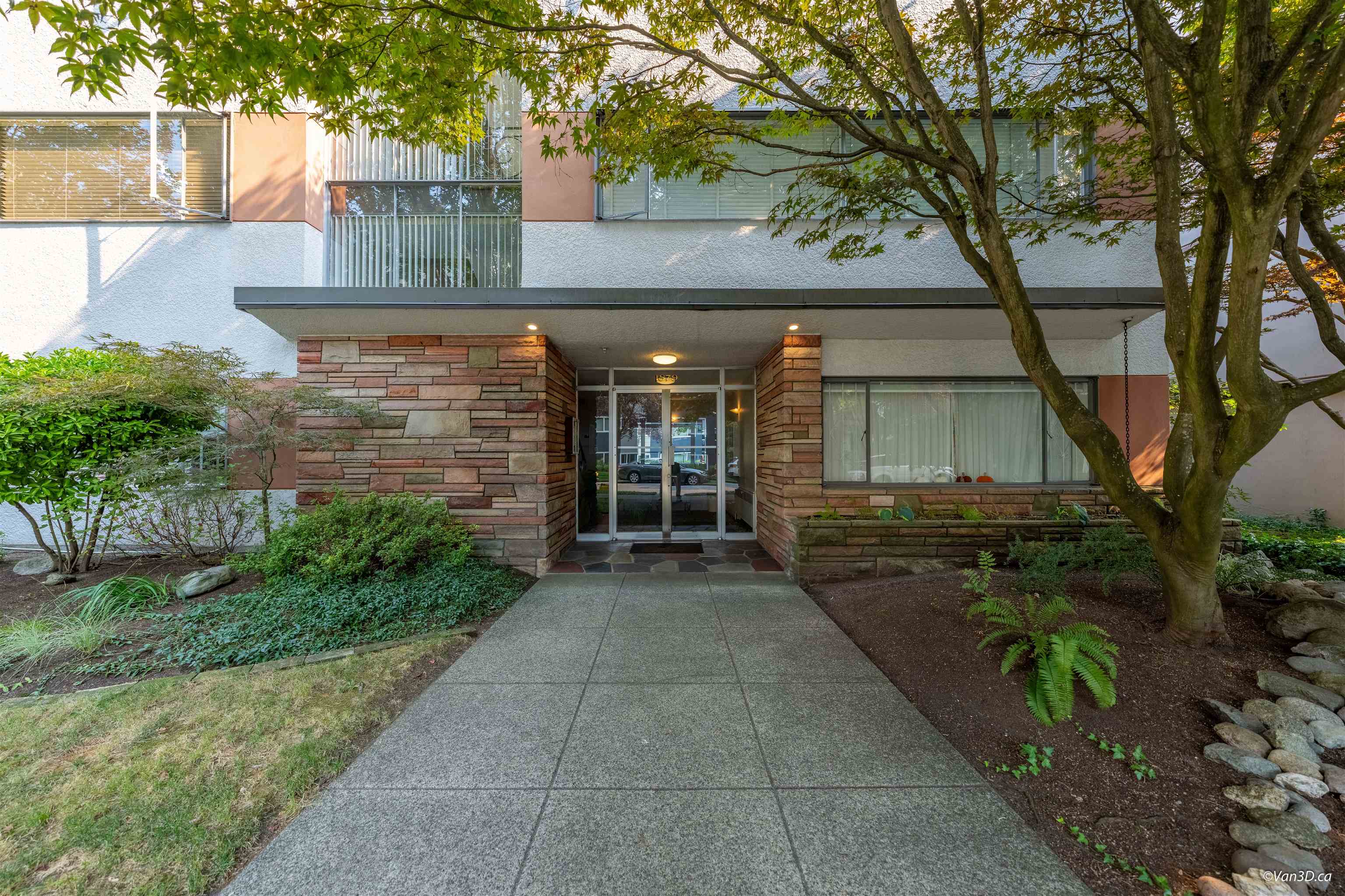 106 1879 BARCLAY STREET, R3050567, BC,