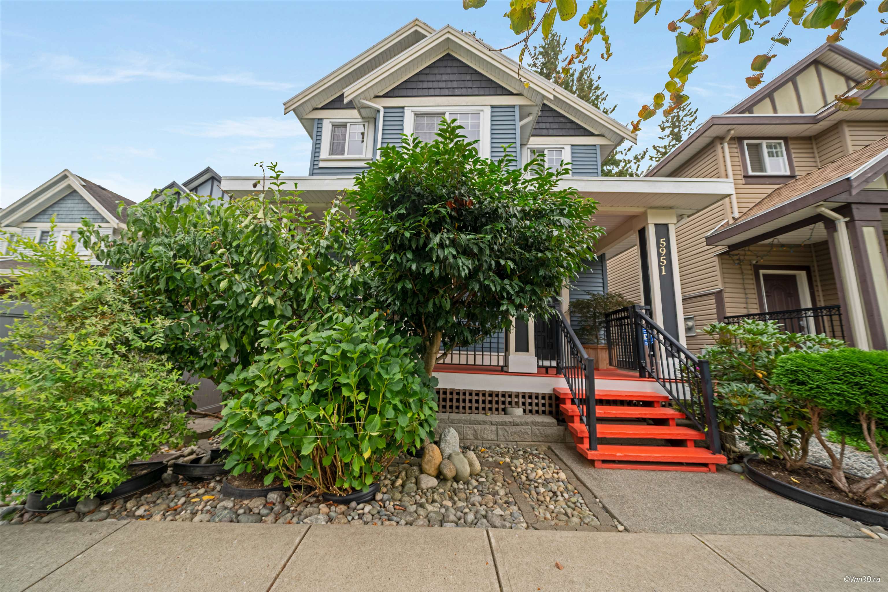 5951 128A STREET, Surrey BC V3X 0C1, R3050626, BC,