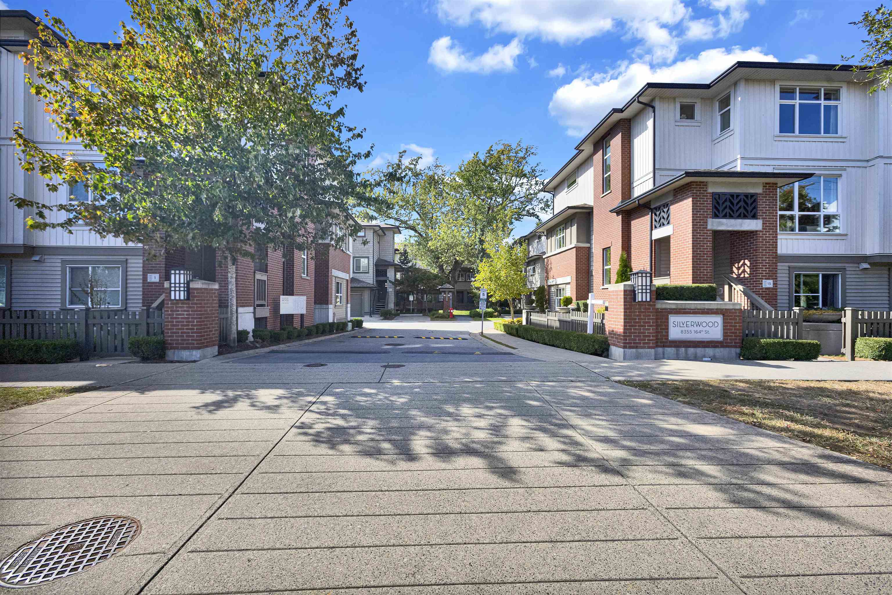 15 8355 164 STREET, R3050677, BC,
