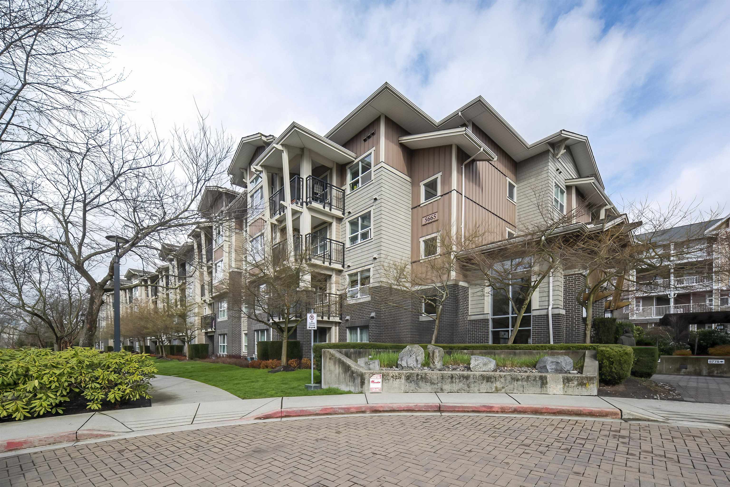 106 5665 IRMIN STREET, R3050693, BC,