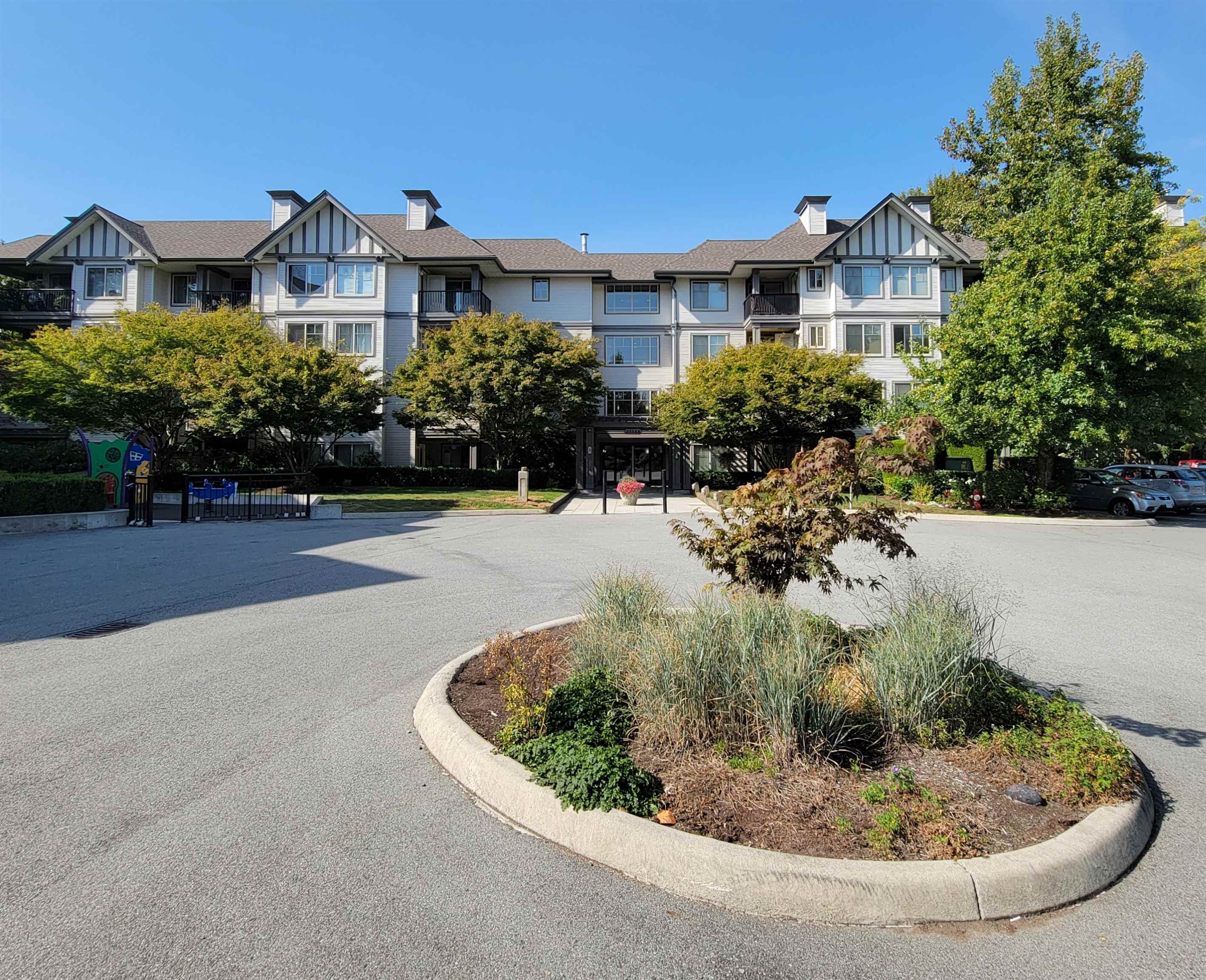 126 27358 32 AVENUE, R3050757, BC,