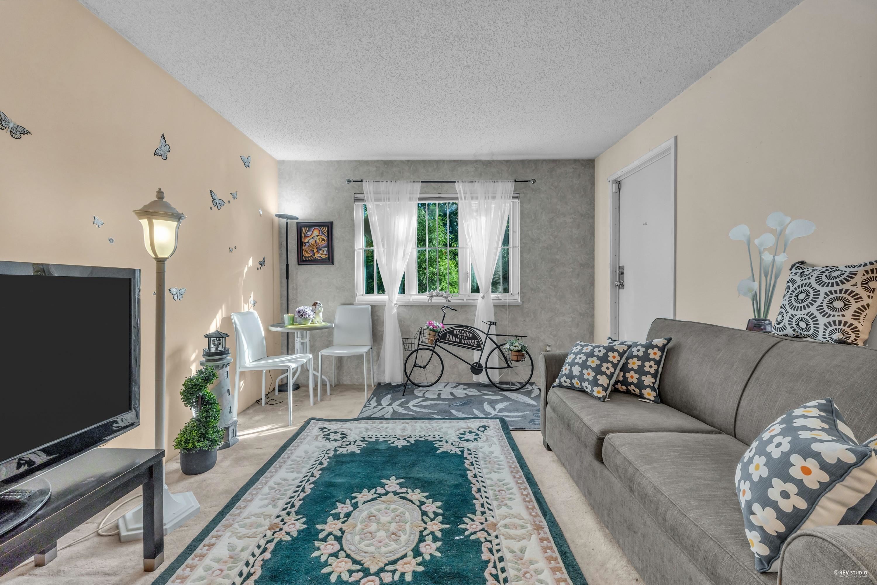 111 1122 KING ALBERT AVENUE, R3050849, BC,