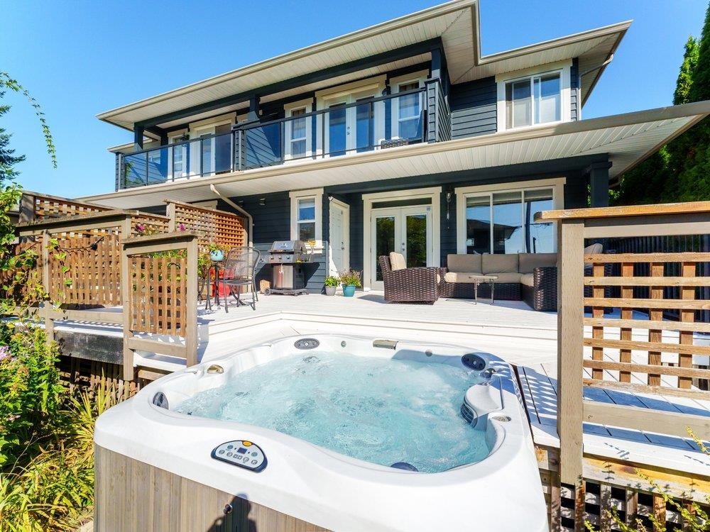 331 W 14TH STREET, North Vancouver BC V7M 1P5, R3050946, BC,