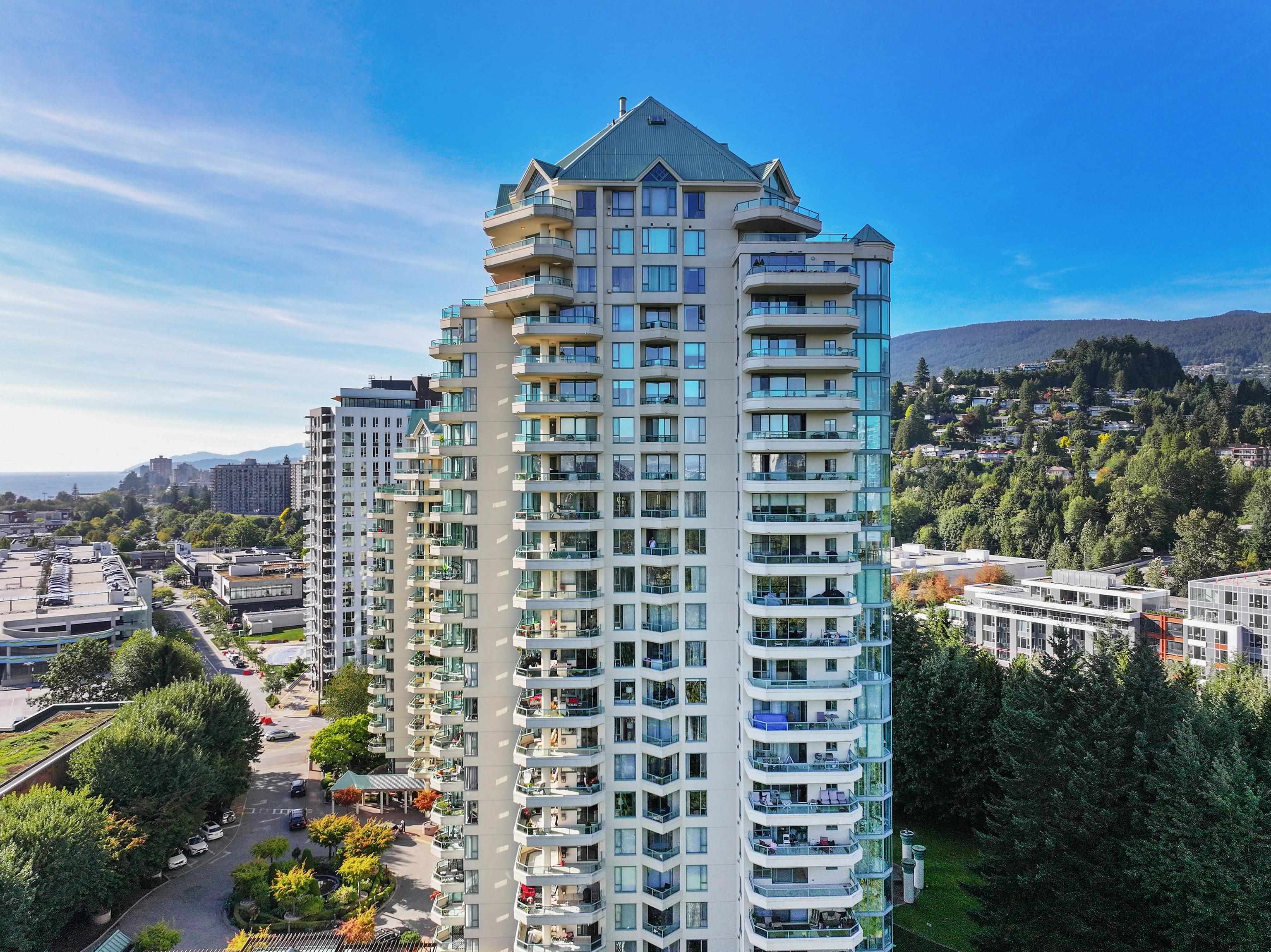 7A 338 TAYLOR WAY, R3050958, BC,