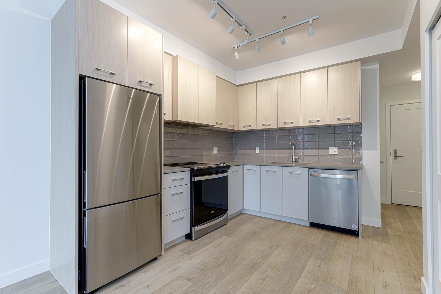 411 4933 CLARENDON STREET, R3050962, BC,